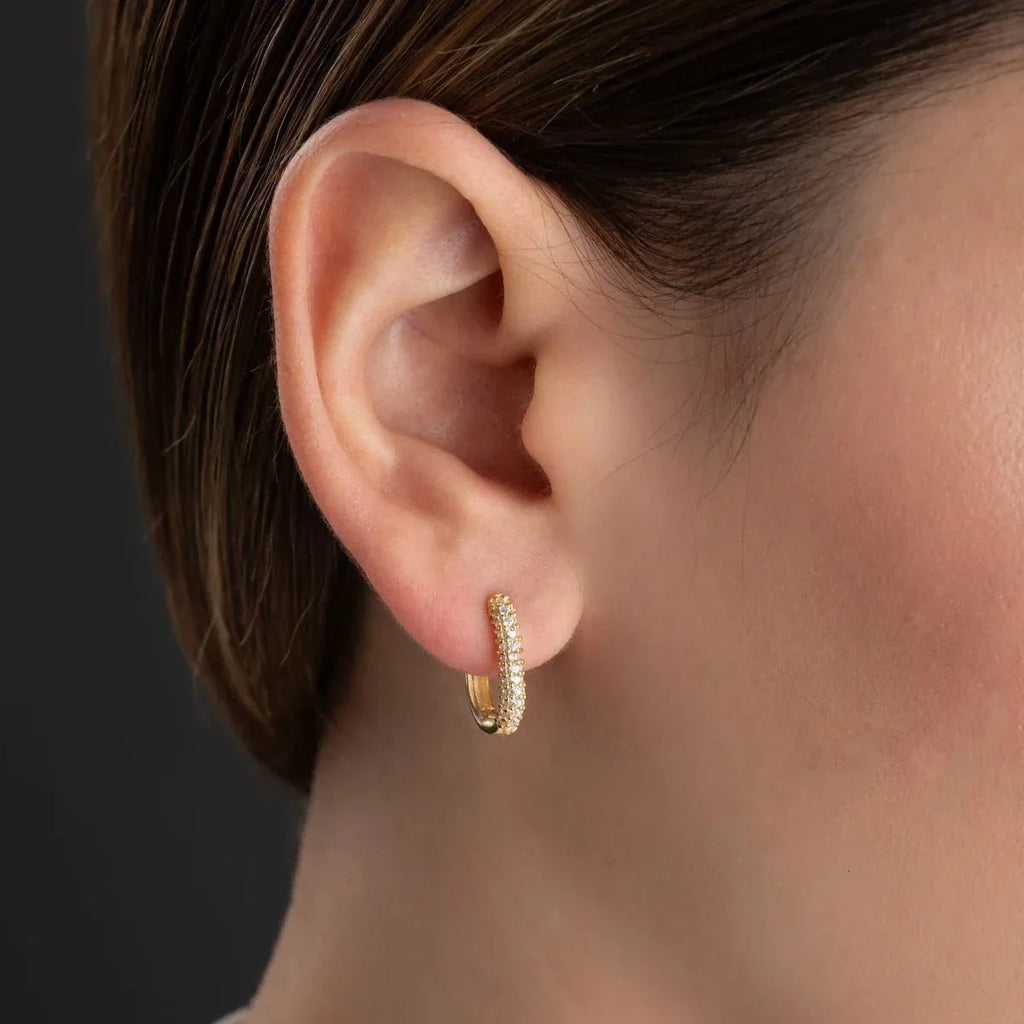 ÖRONHÄNGAR MED FLARE | 925 SILVER