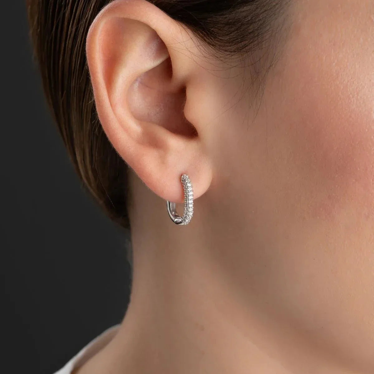 ÖRONHÄNGAR MED FLARE | 925 SILVER