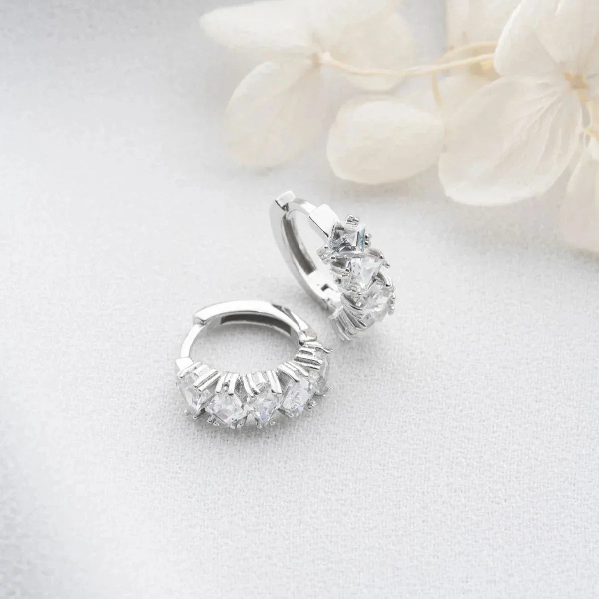 LUMINA ÖRONHÄNGAR | 925 SILVER