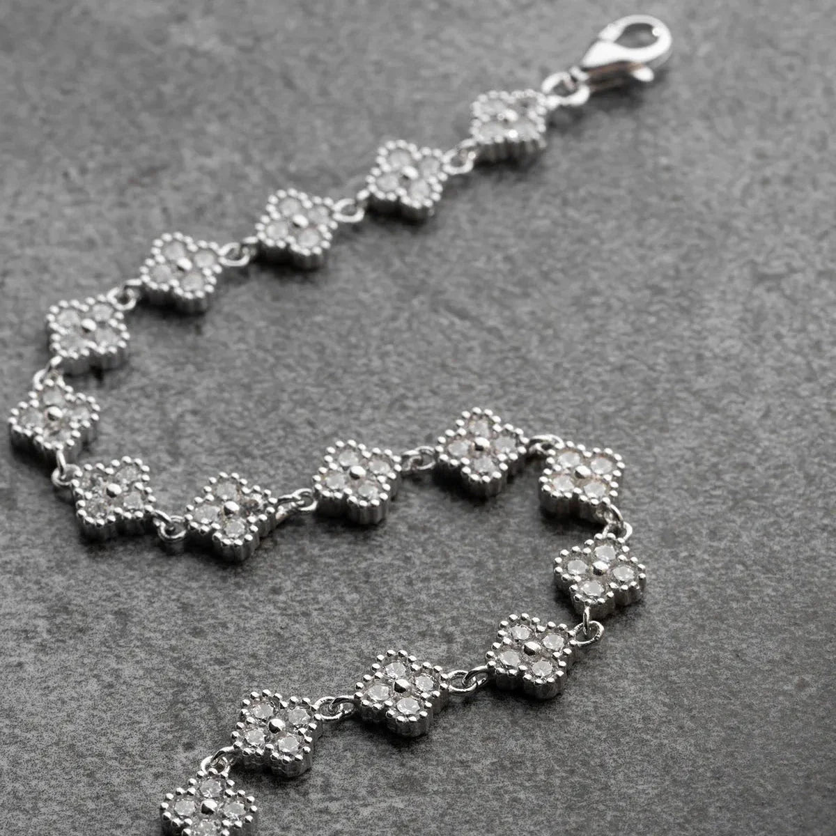 ZIRKON KLÖVERARMBAND | 925 SILVER