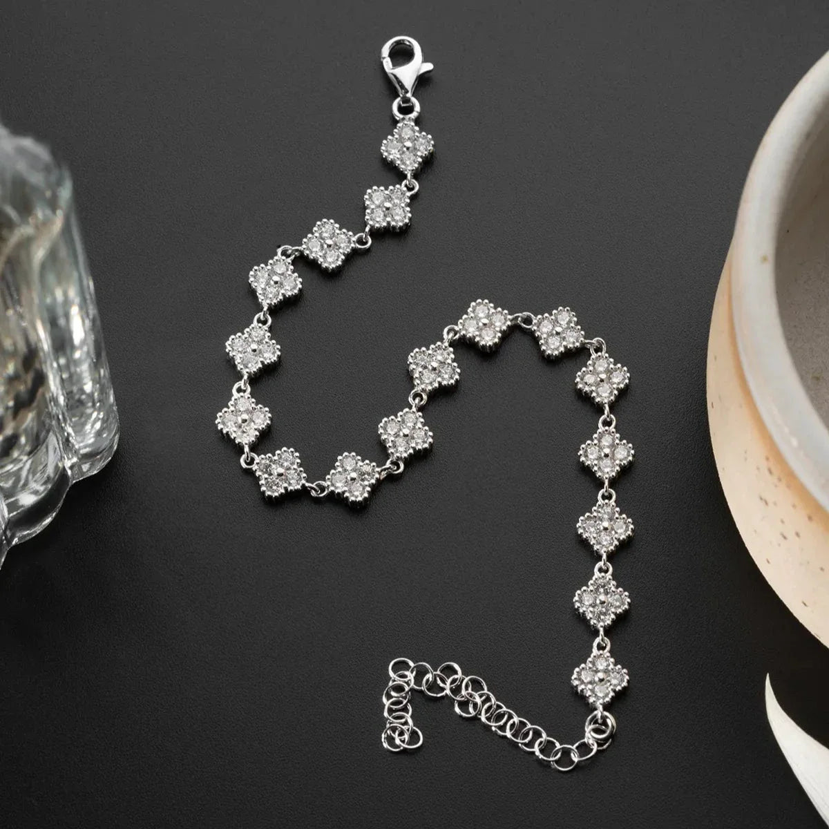 ZIRKON KLÖVERARMBAND | 925 SILVER