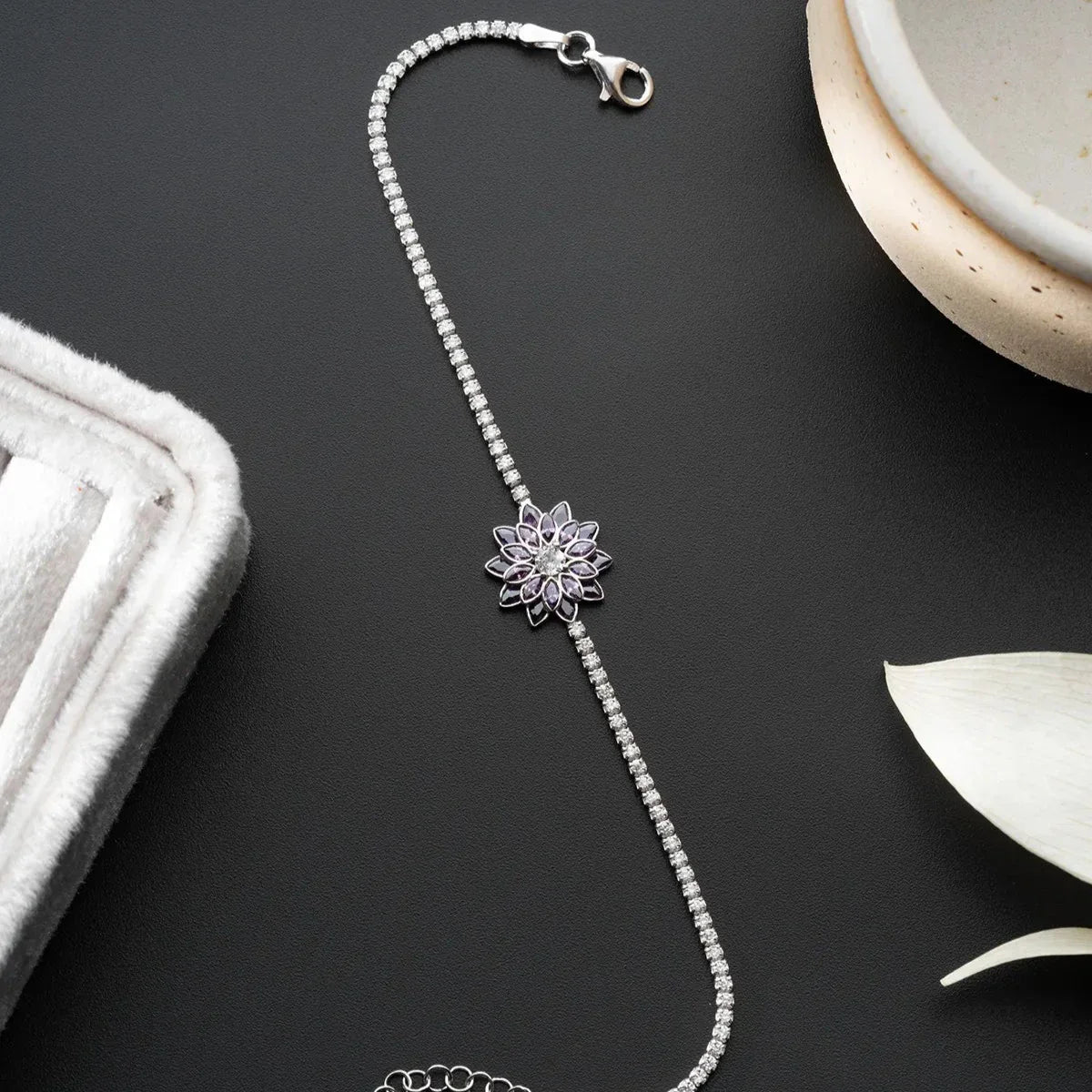 LOTUSARMBAND i LILA STENSAR | 925 SILVER