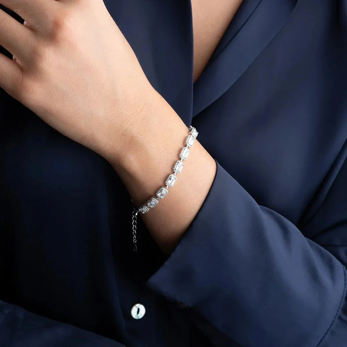 ARMBAND MED BAGUETTE STEN | 925 SILVER