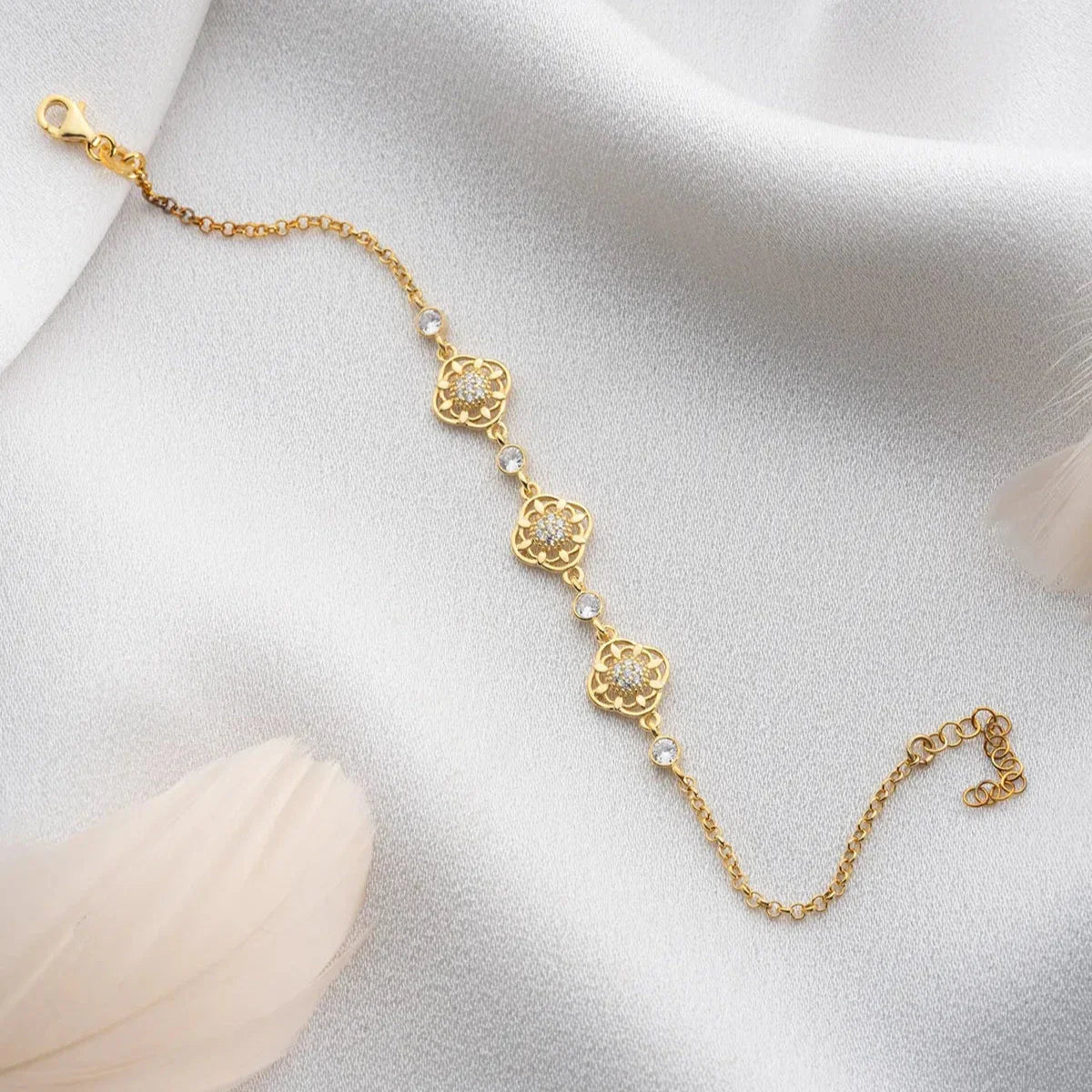 ARMBAND MED STEN BLOMMA | 925 SILVER