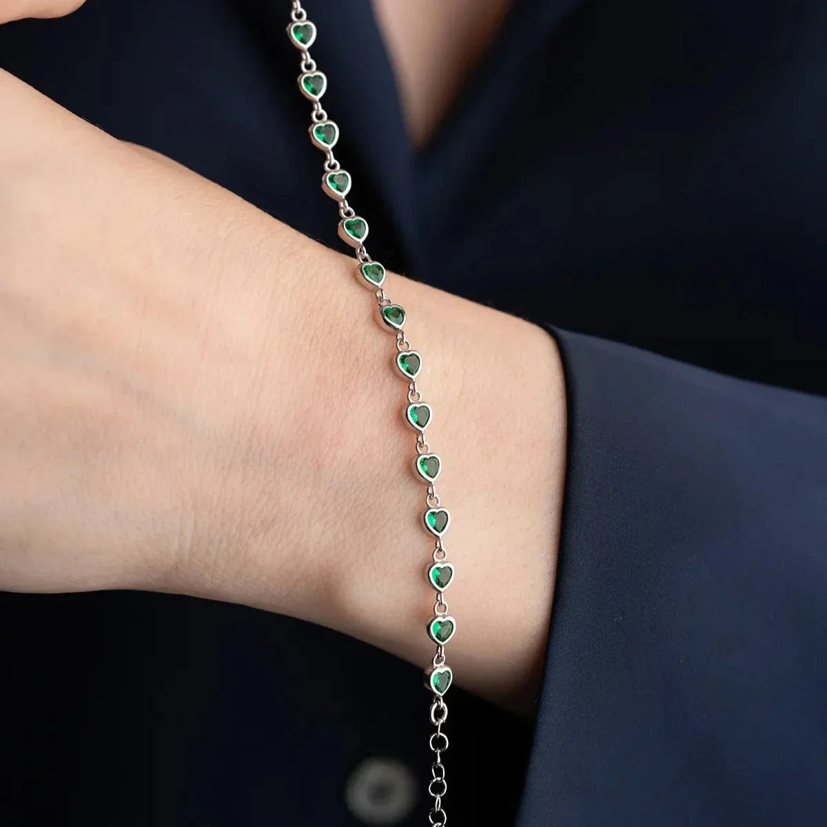 MINI HJÄRTA SMARAGARDARMBAND | 925 SILVER