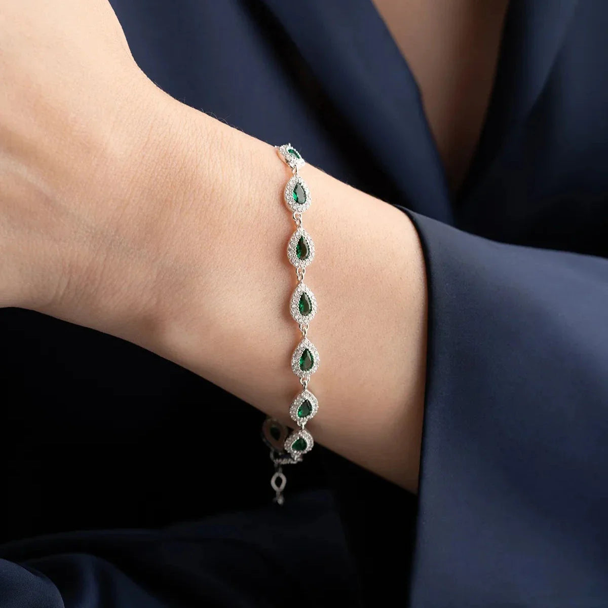 DROPPESTENS-SMARAGADARMBAND | 925 SILVER