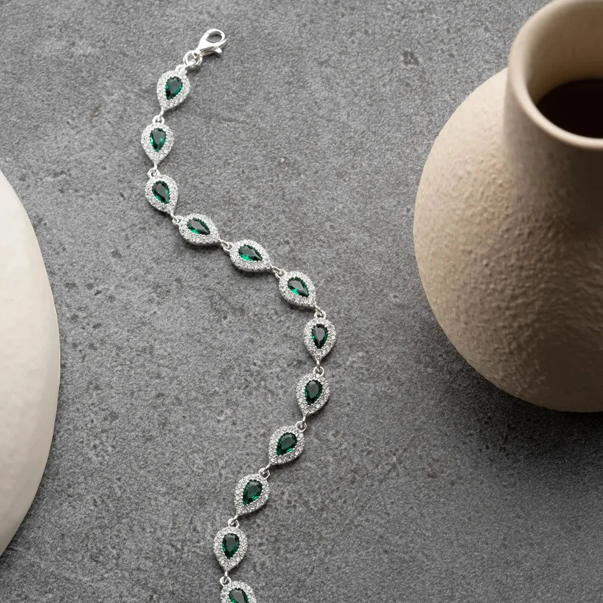 DROPPESTENS-SMARAGADARMBAND | 925 SILVER