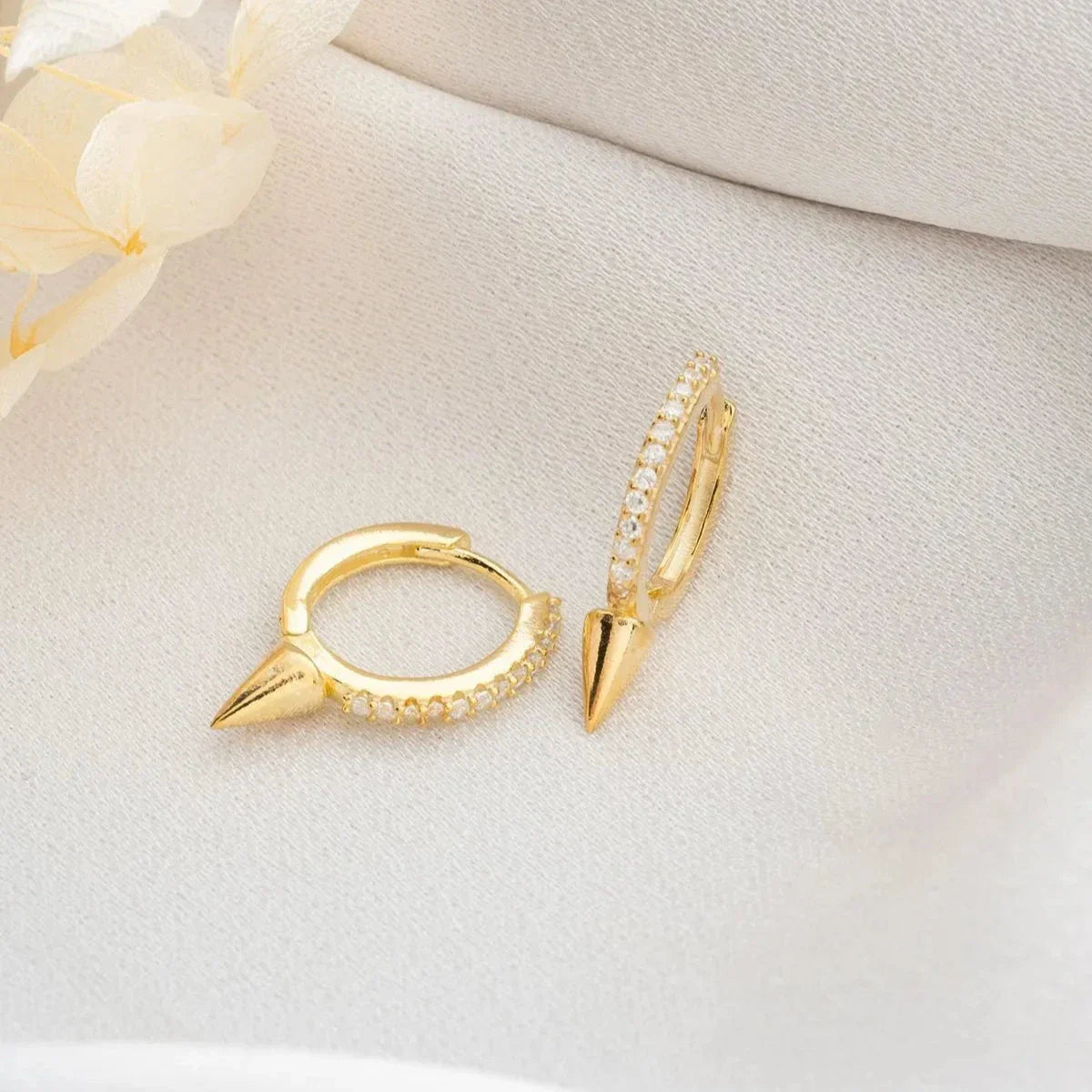 RINGBLYÖRHANGEN | 925 SILVER