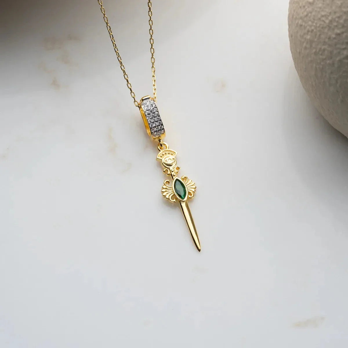 GRÖN STEN SVORD KRAGE | 925 SILVER