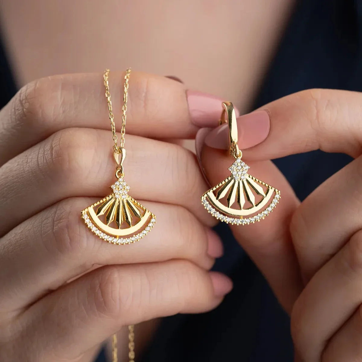 FLÄKT KRAGE ÖRHÄNGNINGSSET | 925 SILVER