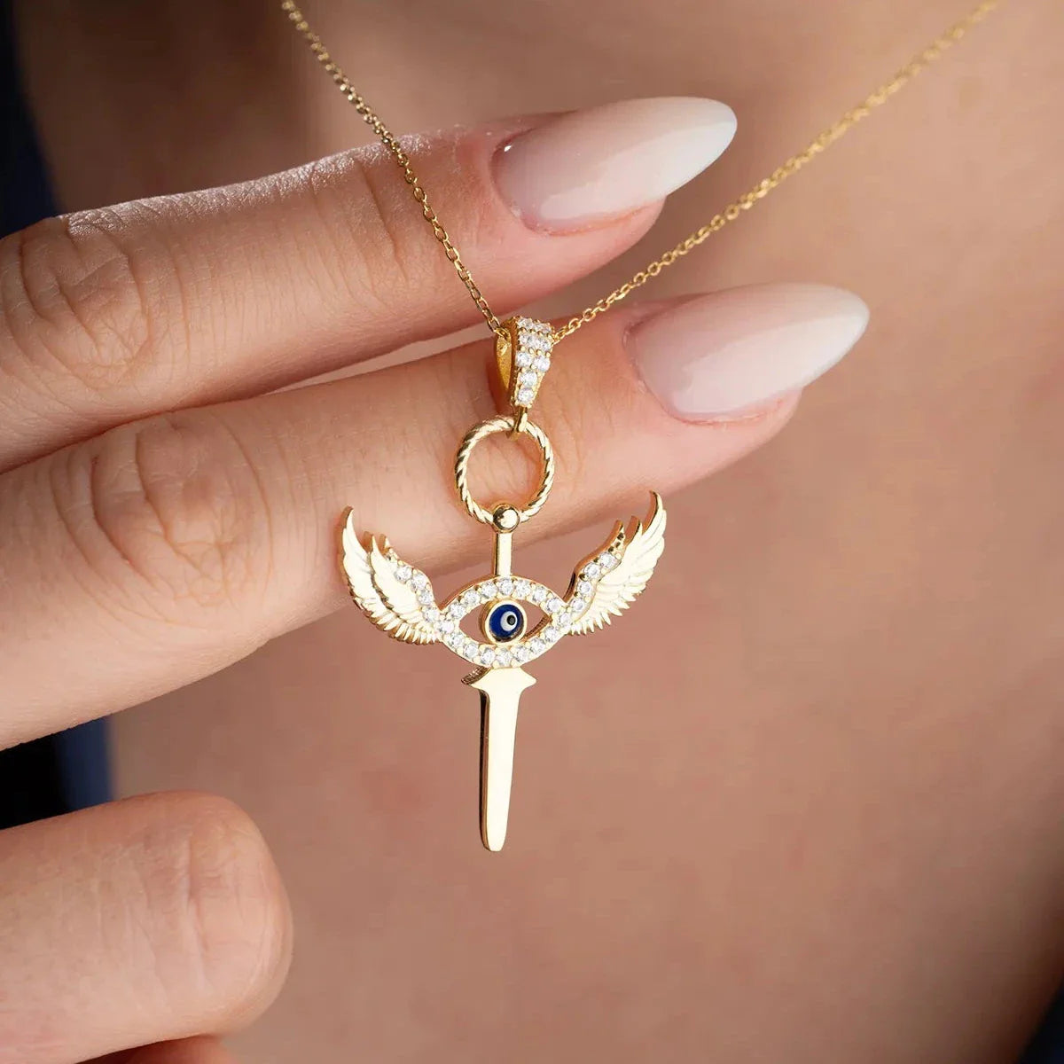 VINGADE ÖGON SVORD KRAGE | 925 SILVER