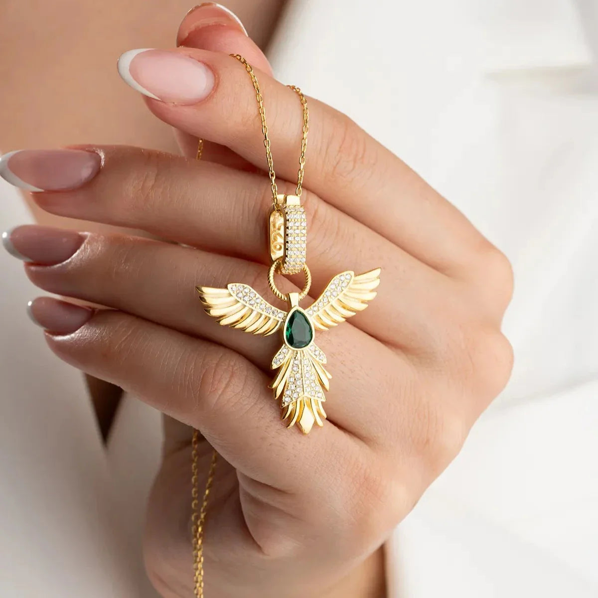 GRÖN STEN ZÜMRÜDÜANKA KRAGE | 925 SILVER