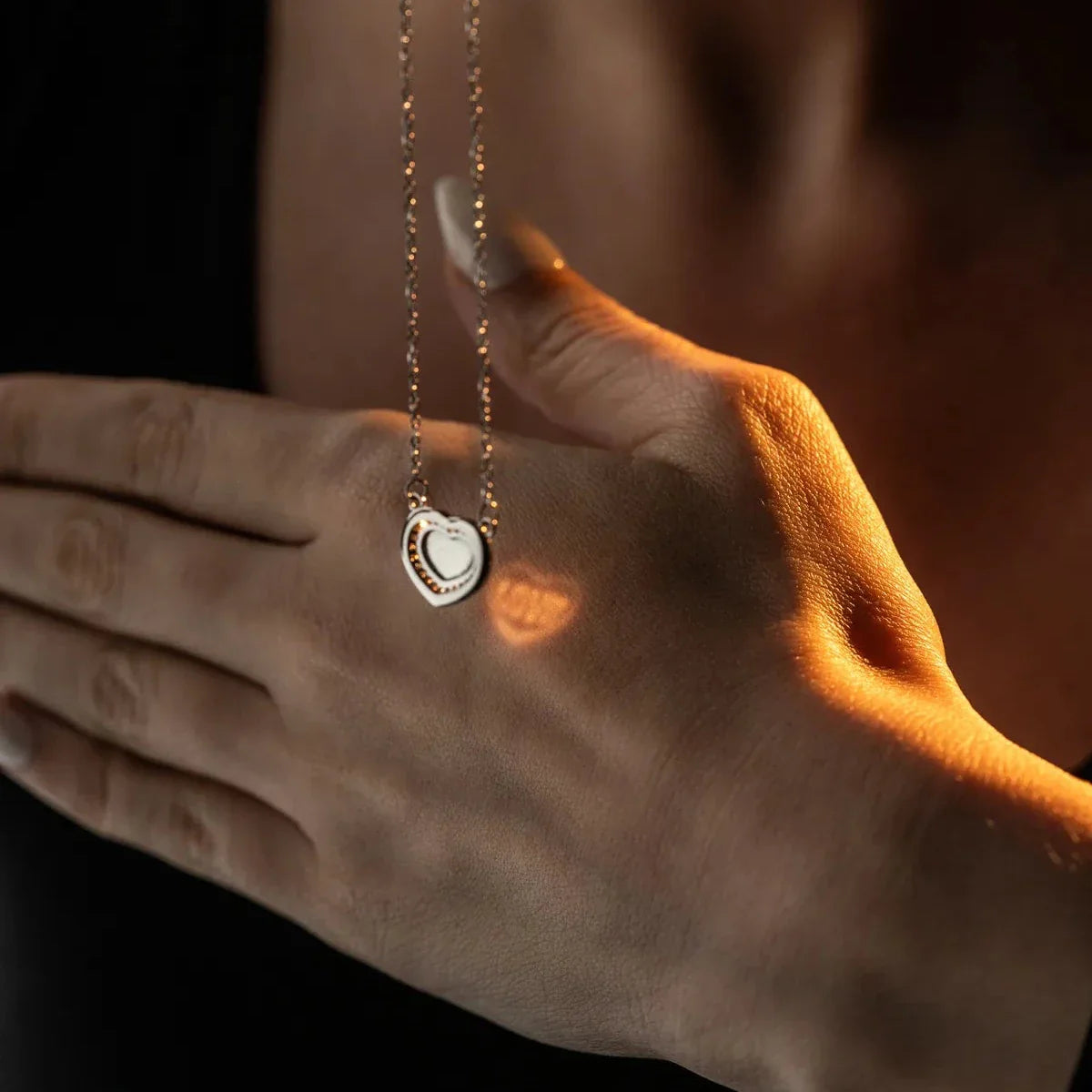 REFLEKTERAD KÄRLEKEDJA | 925 SILVER