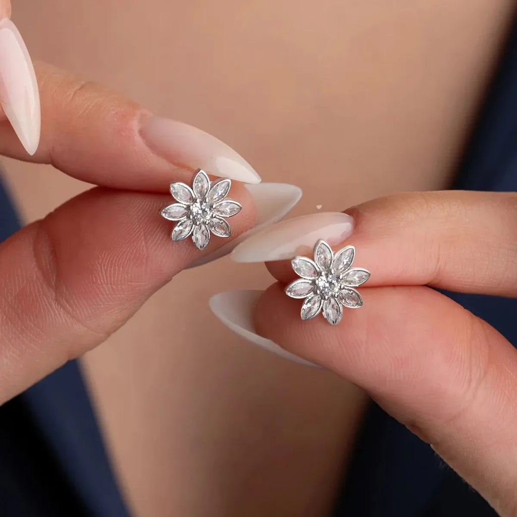 LOTUS BLOMMA ÖGONHÄNGNING | 925 SILVER