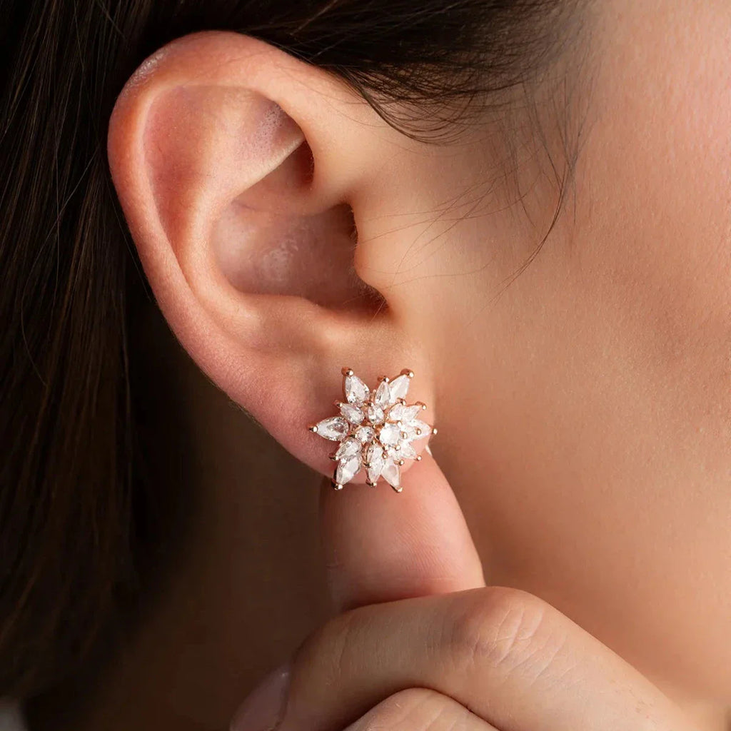 LOTUS & ICICLE ZIRCONIA BLOMMÖRHÄNGEN | 925 SILVER