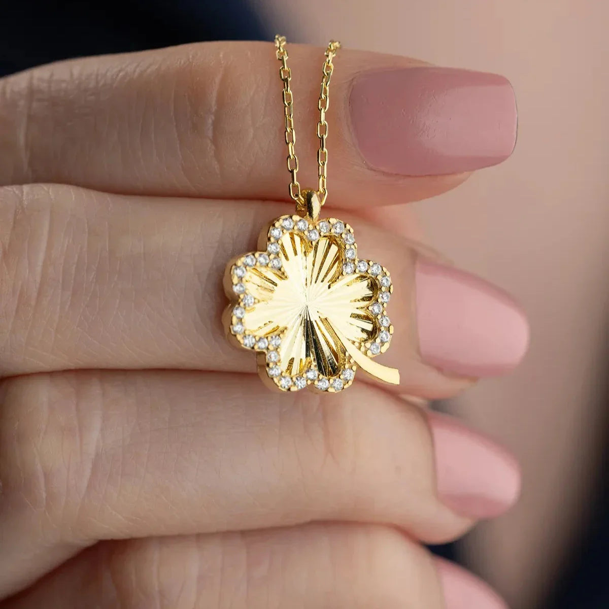 KLÖVERGLANSANDE HALSBAND | 925 SILVER