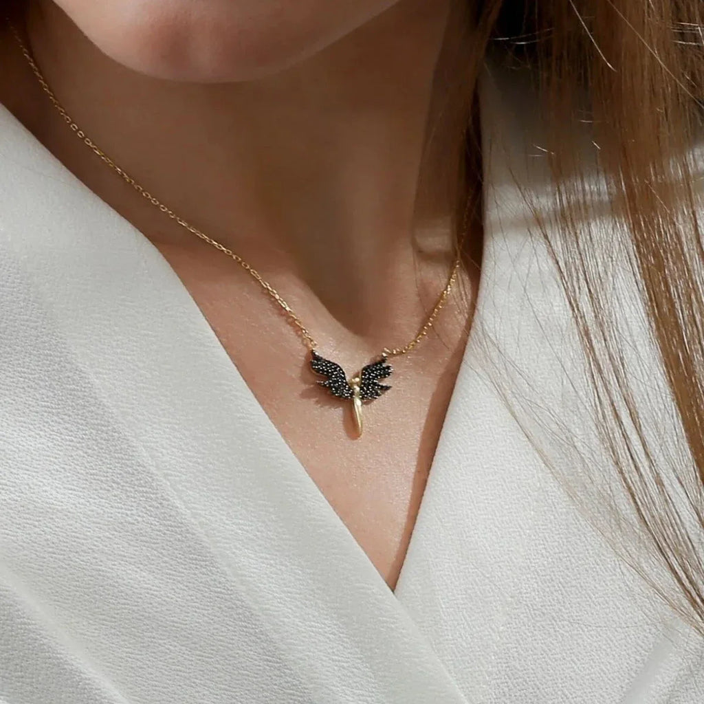 SKYDDSÄNGEL & SVART ZIRCONIA KRAGE | 925 SILVER