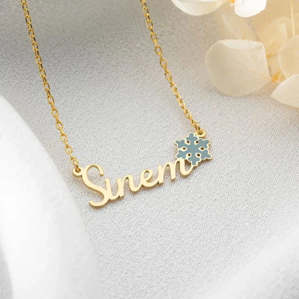 NAMN KRAGE MED SNÖFLINGA | 925 SILVER