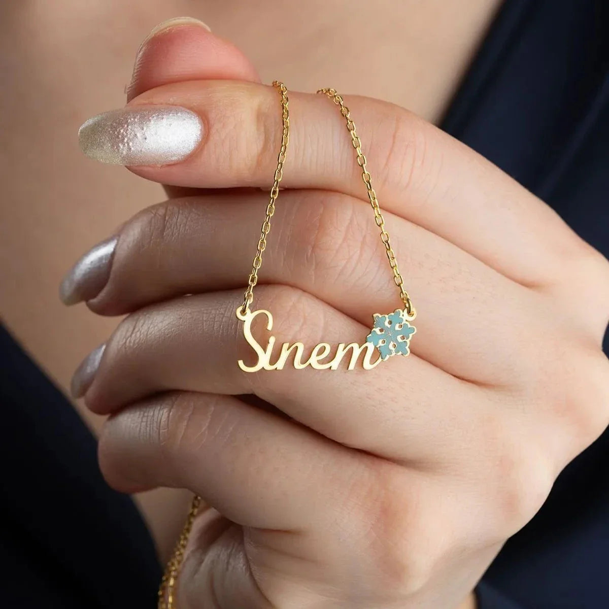 NAMN KRAGE MED SNÖFLINGA | 925 SILVER