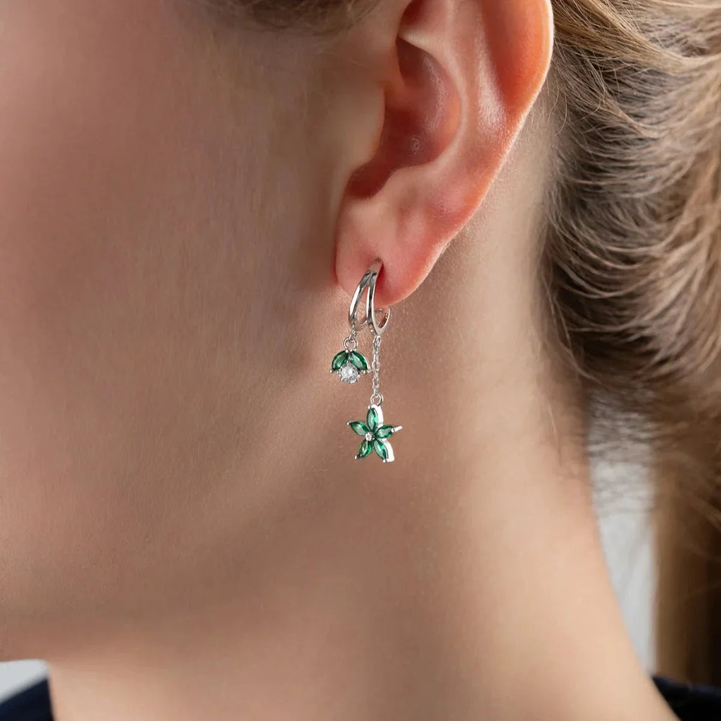 HÄNGANDE BLOMMAÖRHÄNGEN | 925 SILVER