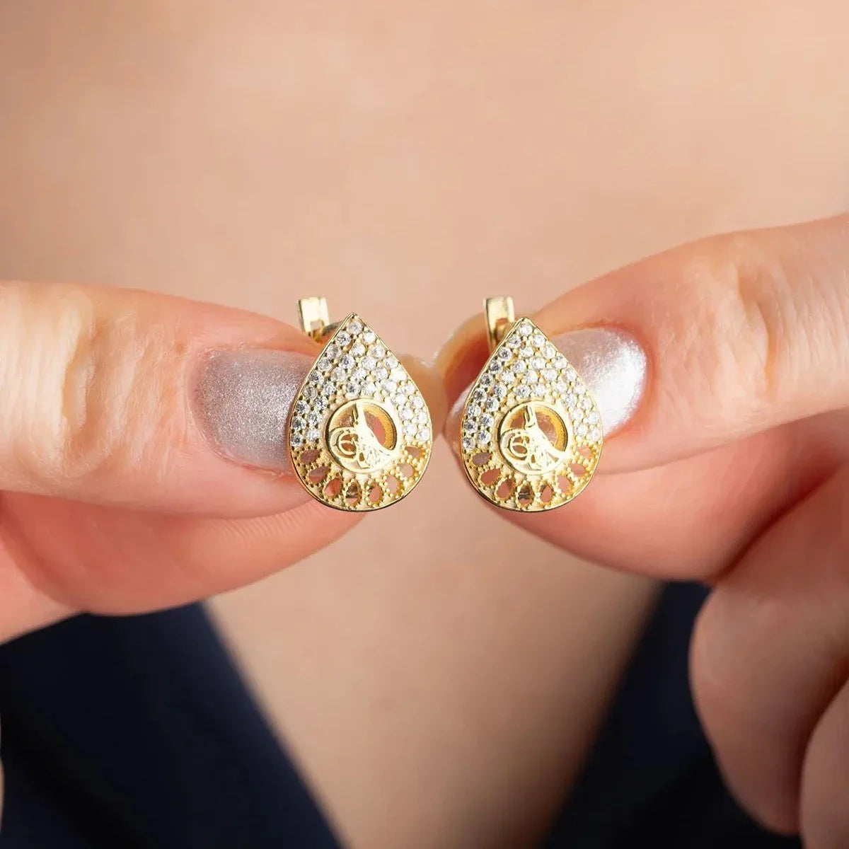 TUGRA ÖRHÄNGE | 925 SILVER