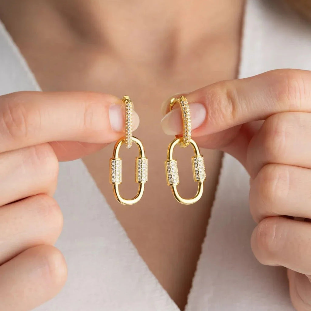 Ovala örhängen i zirkonium | 925 silver