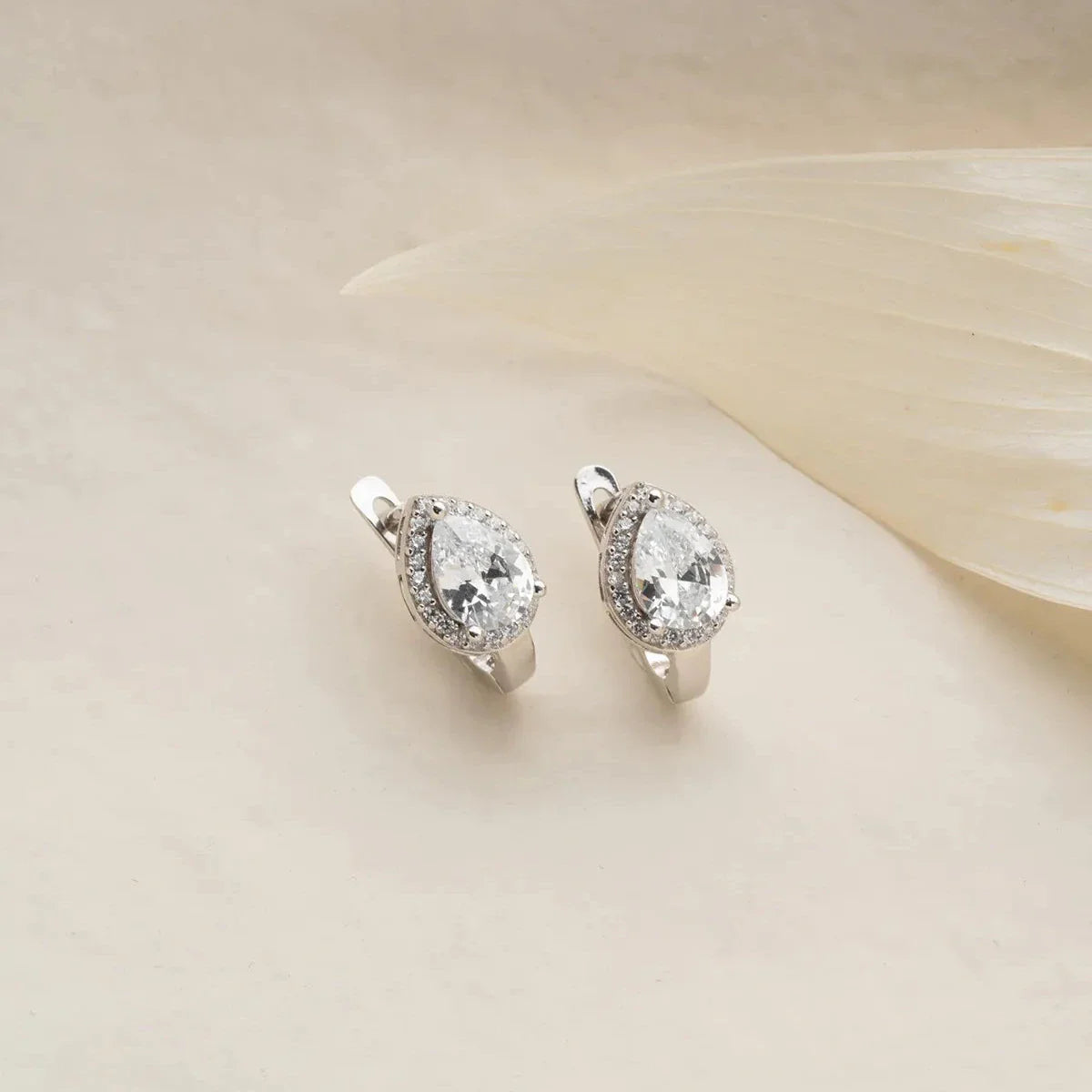 DROPPESTEN X ÖGONHÄNGNING | 925 SILVER