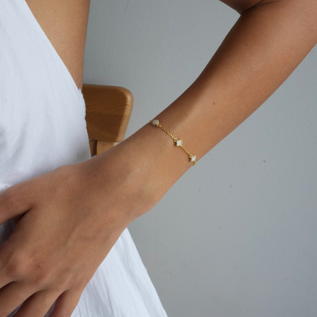 MINIMALT VITKLÖVERARMBAND | 925 SILVER