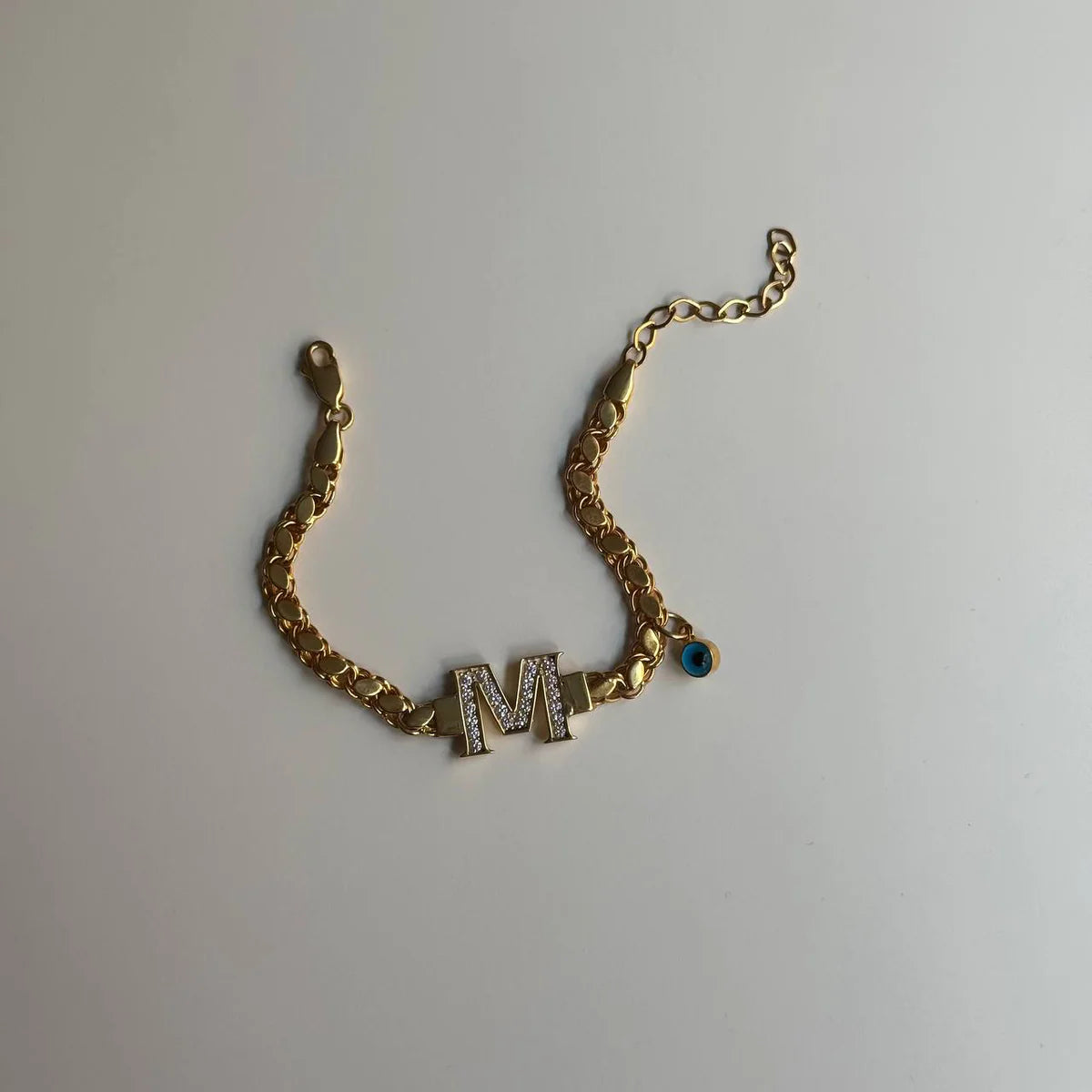 Armband med kornbokstav i Nazar-stil | 925 silver