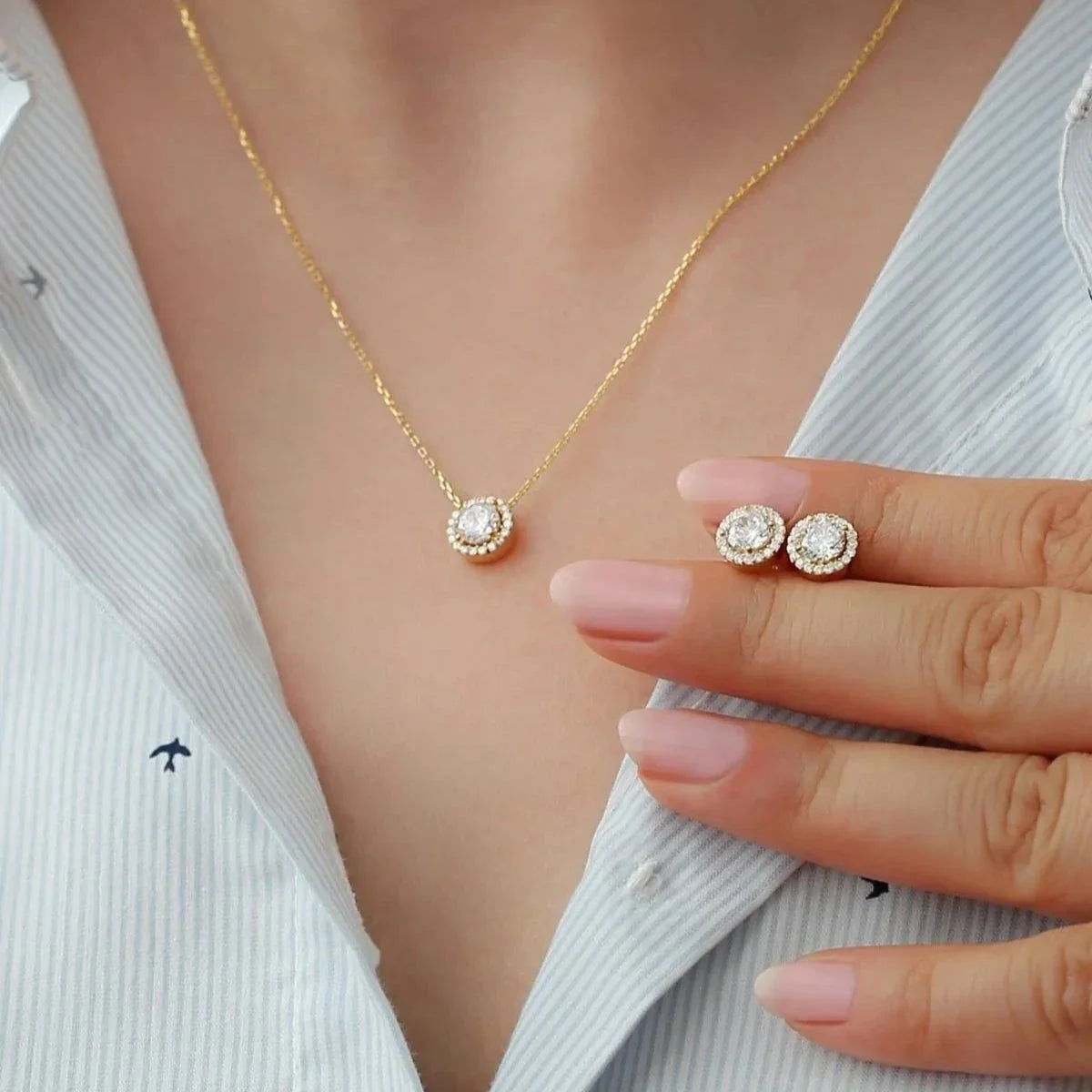 DIAMANTDESIGN HALSBAND OCH ÖRONHÄNGNINGSSET | 925 SILVER