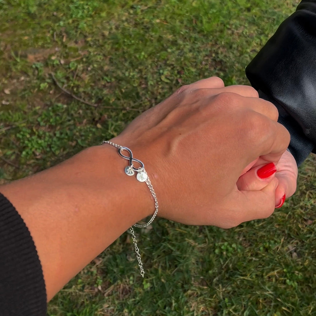 COUPLE DUO LETTER INFINITY BRACELETS (8733927670103)