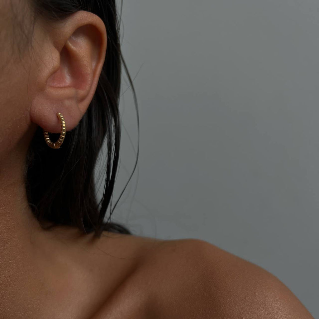 Basic mini pointed Creolen (8492591513943)