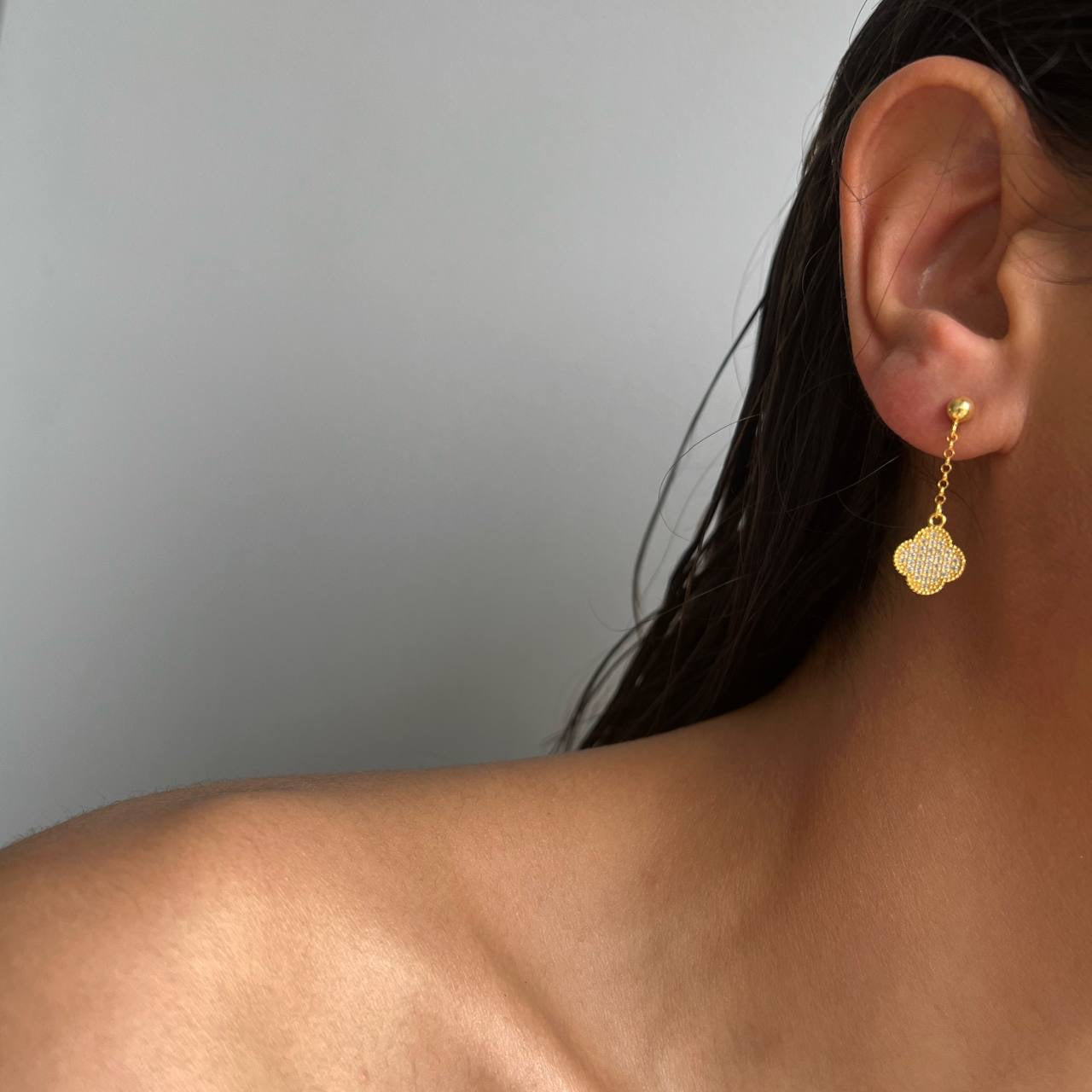 Hängend Zirkonia Kleeblatt Ohrringe (8063905792302)