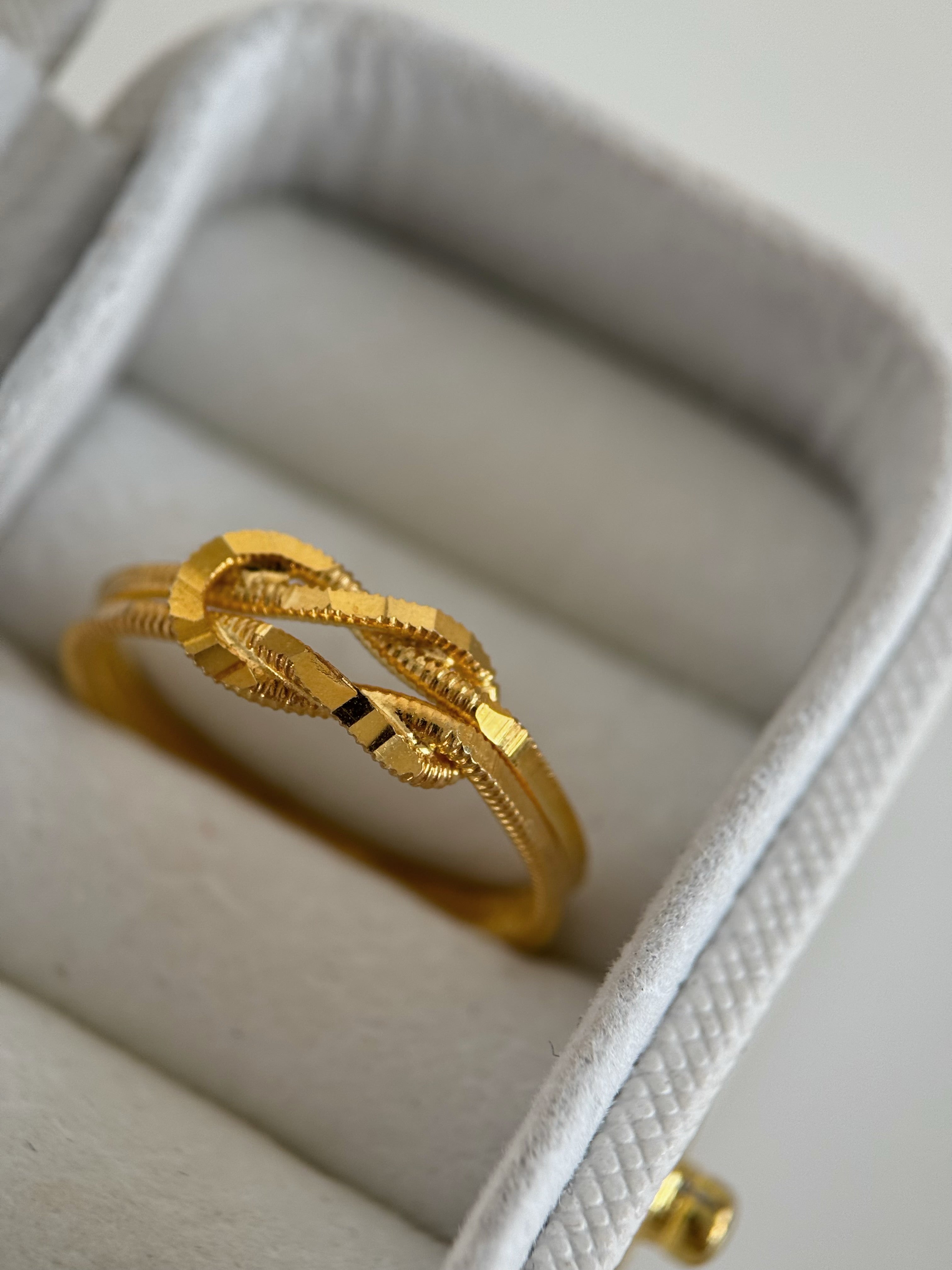 KÄRLEK KNUT RING | 925 SILVER