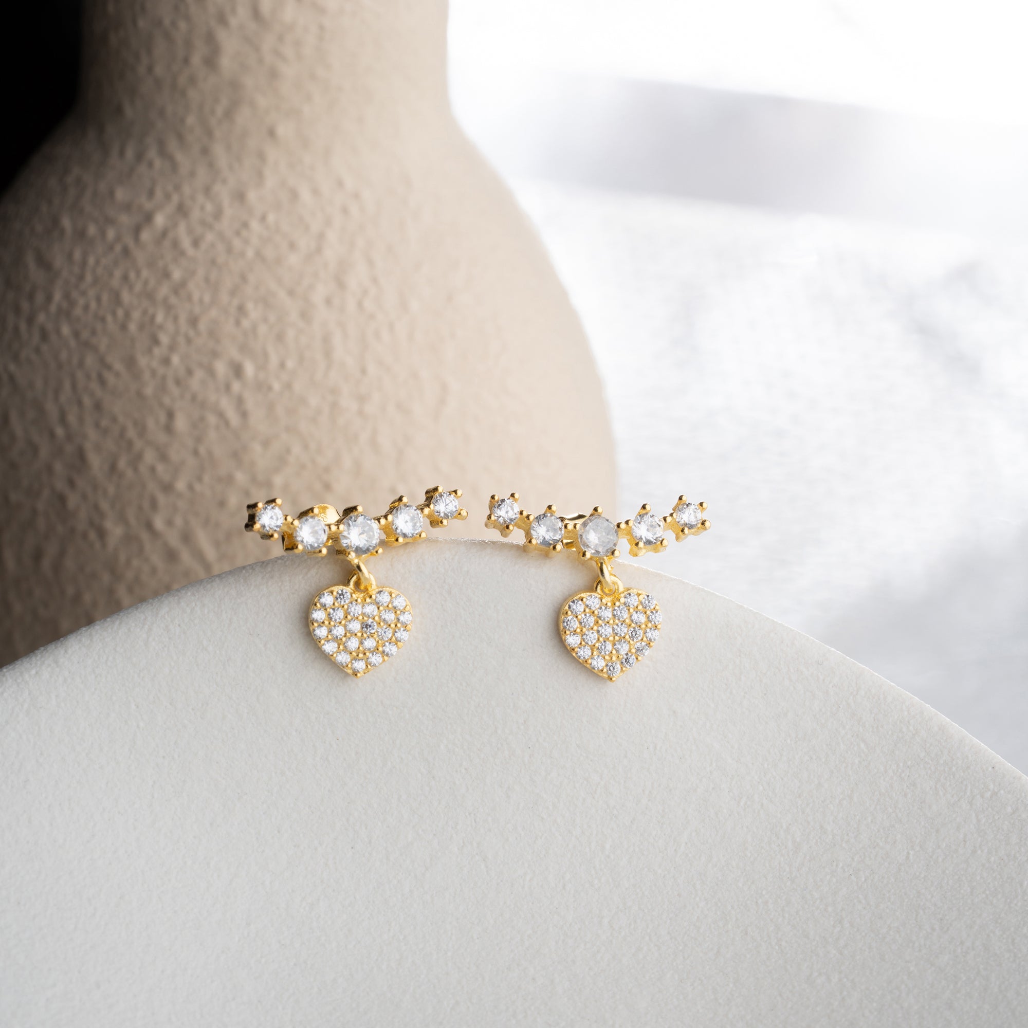 ESTEE MED HJÄRTAÖRHÄNGE | 925 SILVER