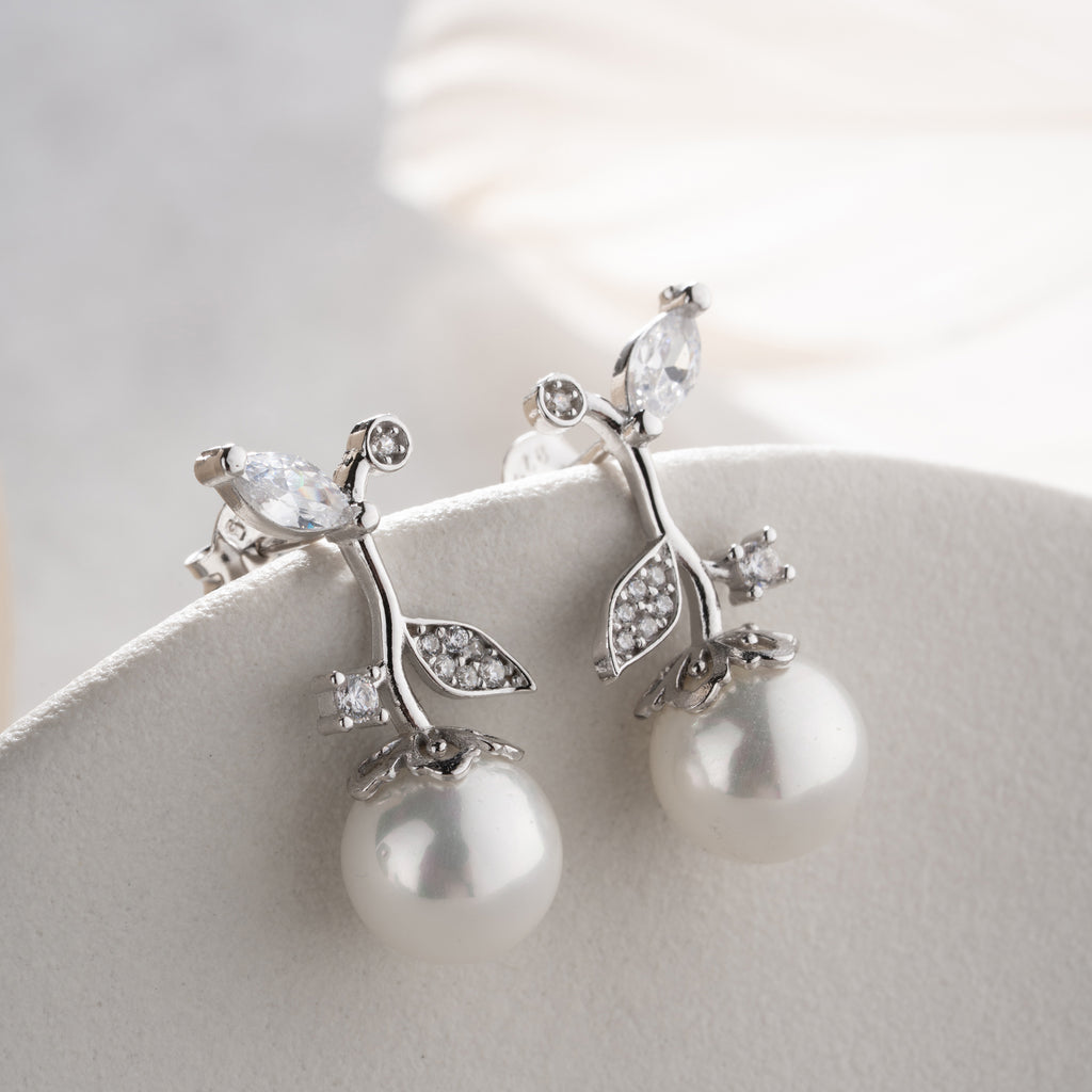 ÖRHÄNGEN MED PÄRLHÄNGE | 925 SILVER