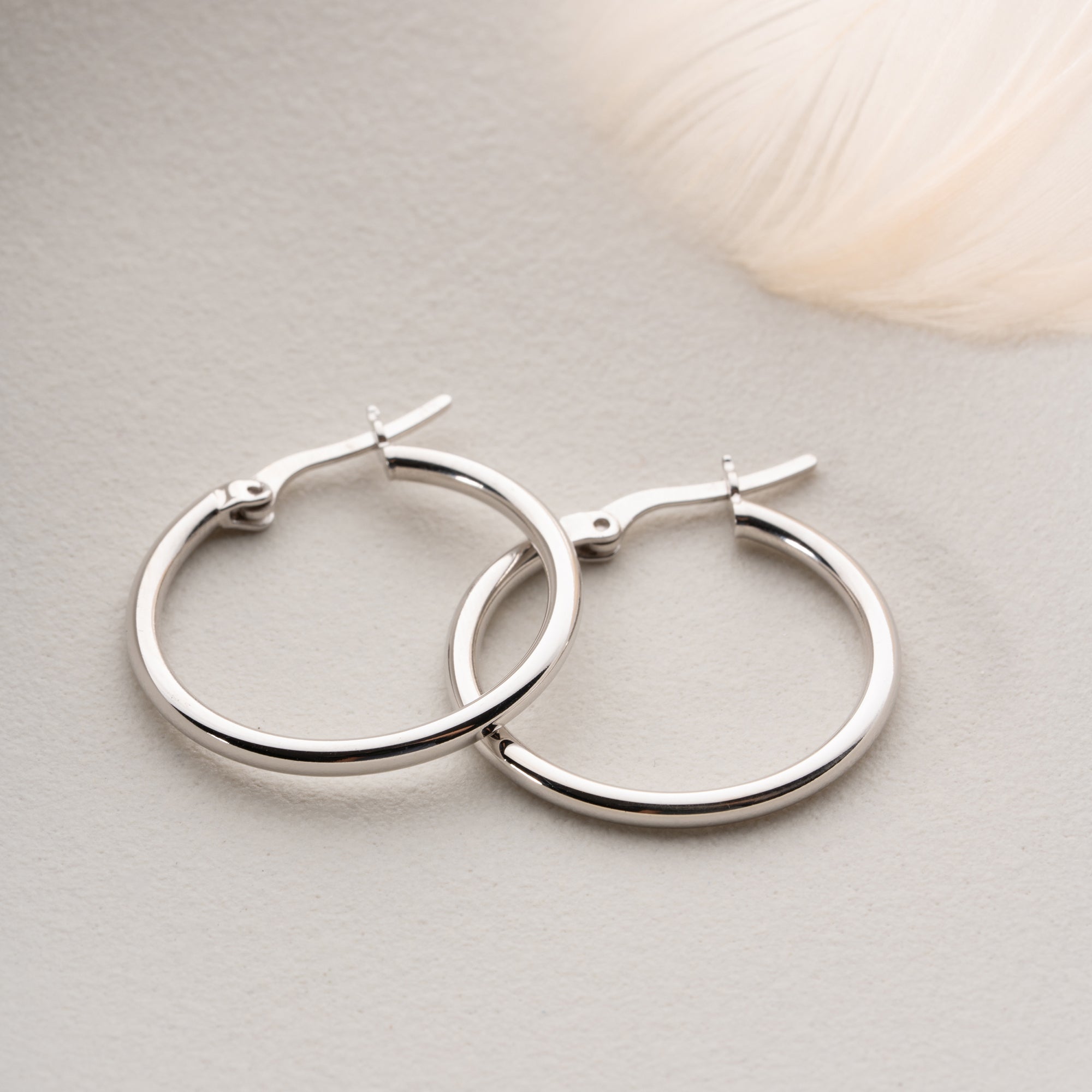 ENKLA ÖRHÄNGEN | 925 SILVER