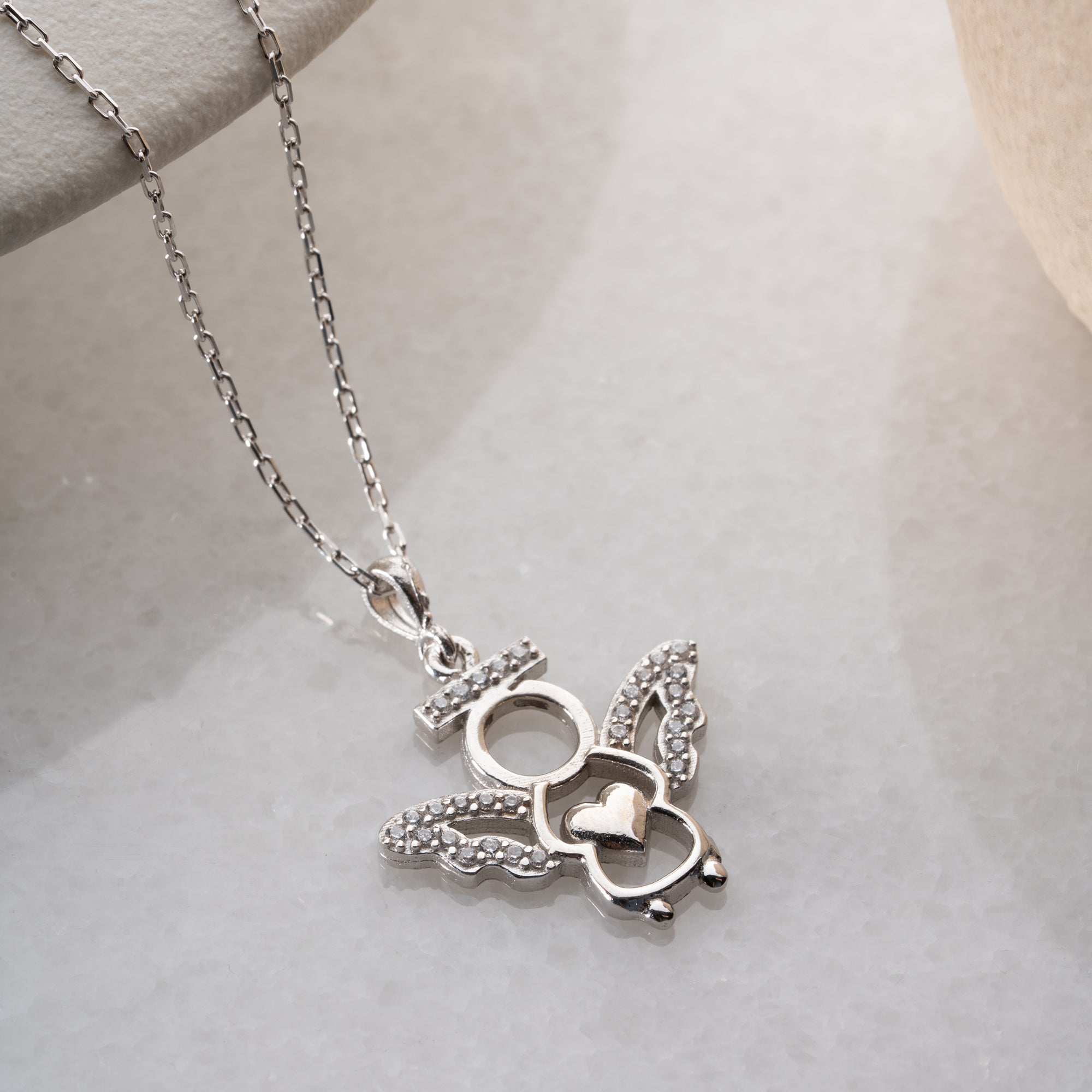 ÄNGEL MED HJÄRTA HALSBAND | 925 SILVER