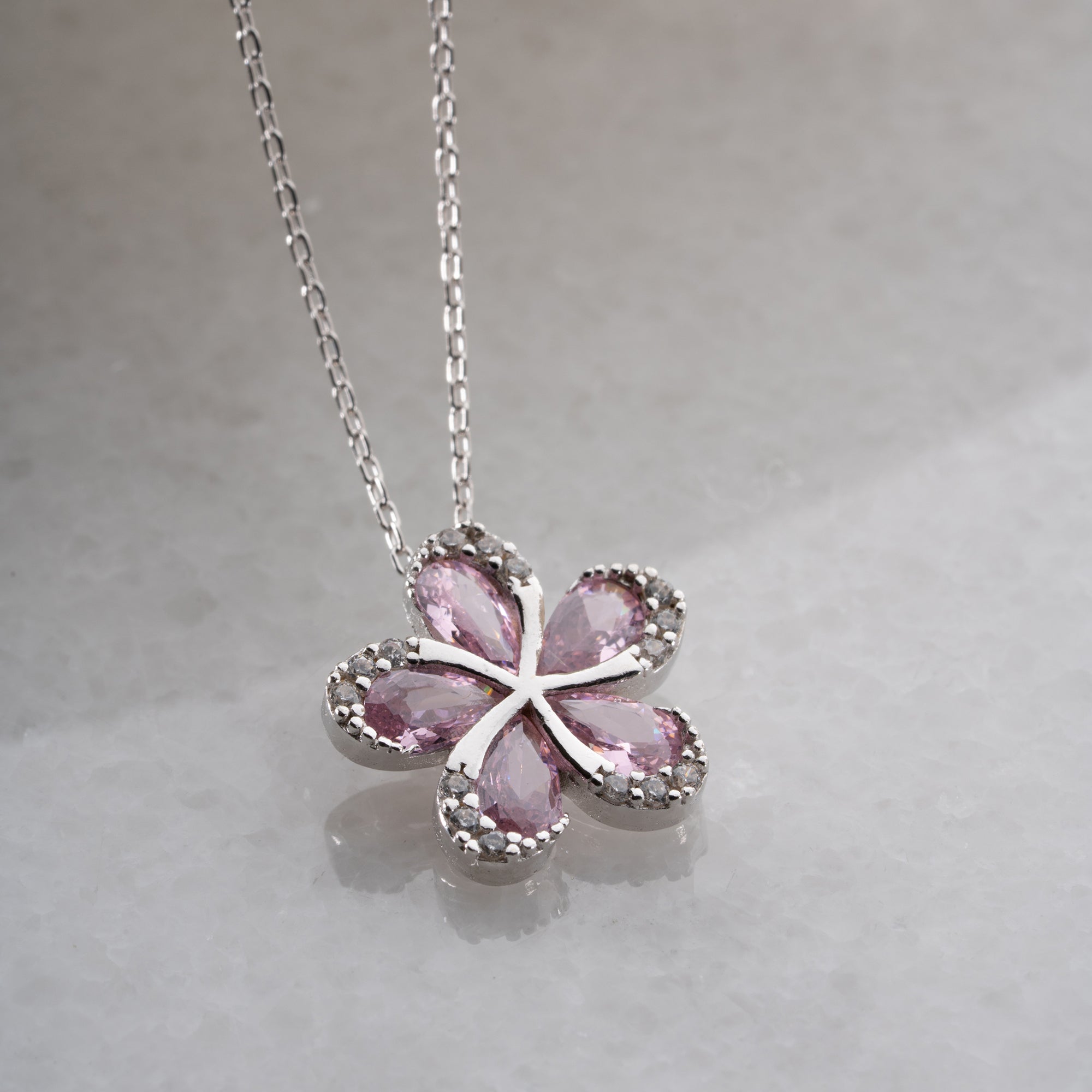 ROSA PRÄSTKRAGEHALSBAND | 925 SILVER