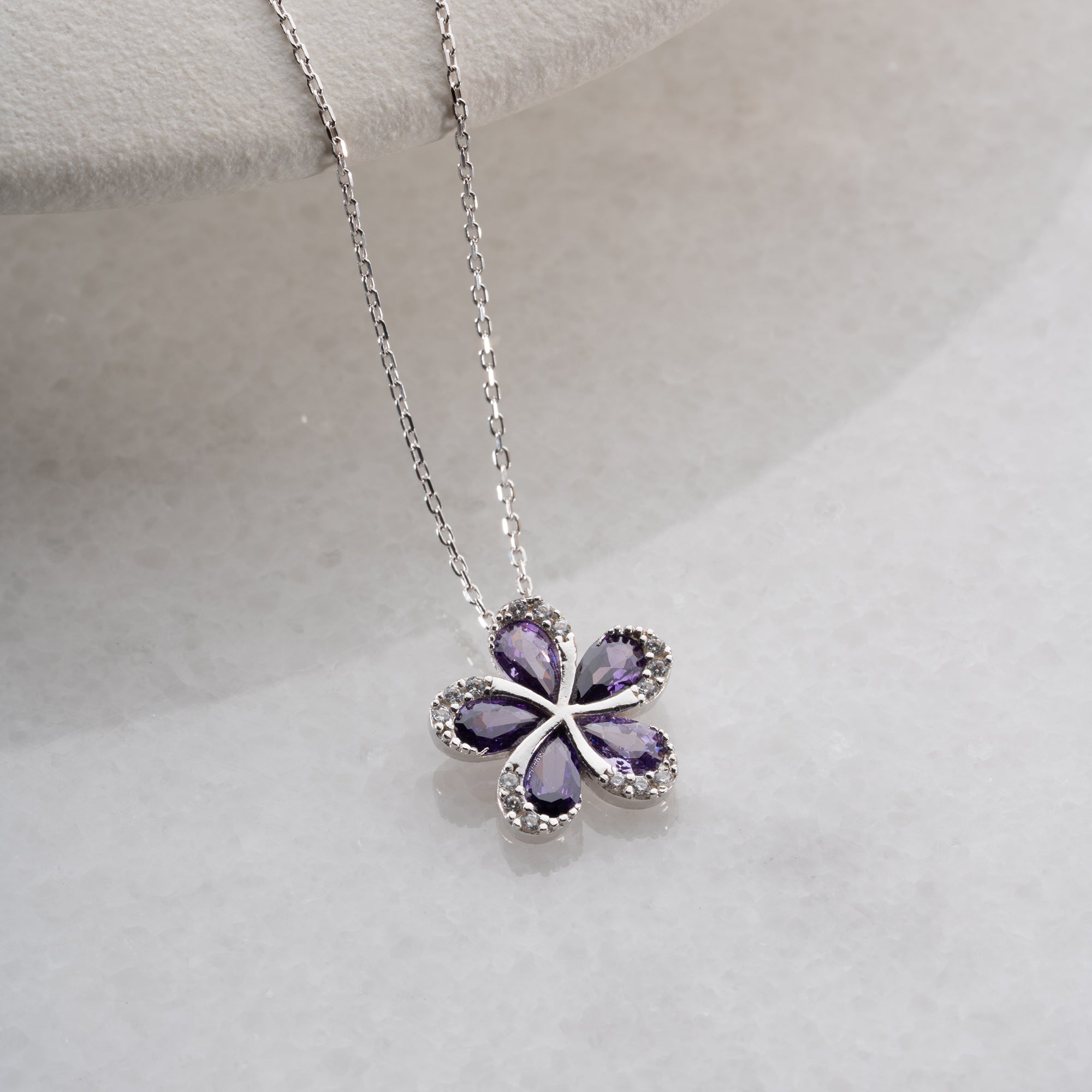 BLOMHALSBAND MED LILA ZIRKON | 925 SILVER