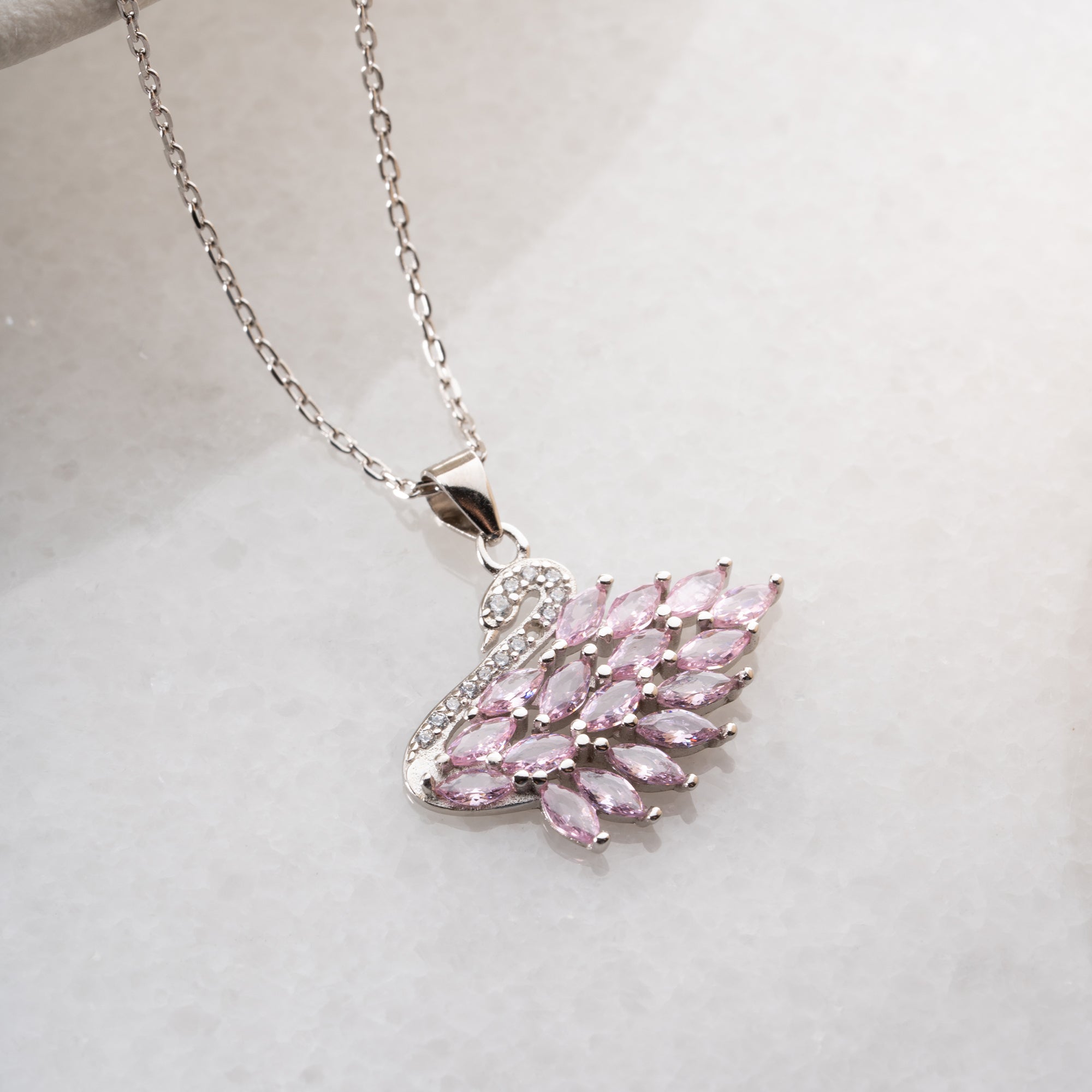 SVANHALSBAND MED ROSA ZIRKON | 925 SILVER