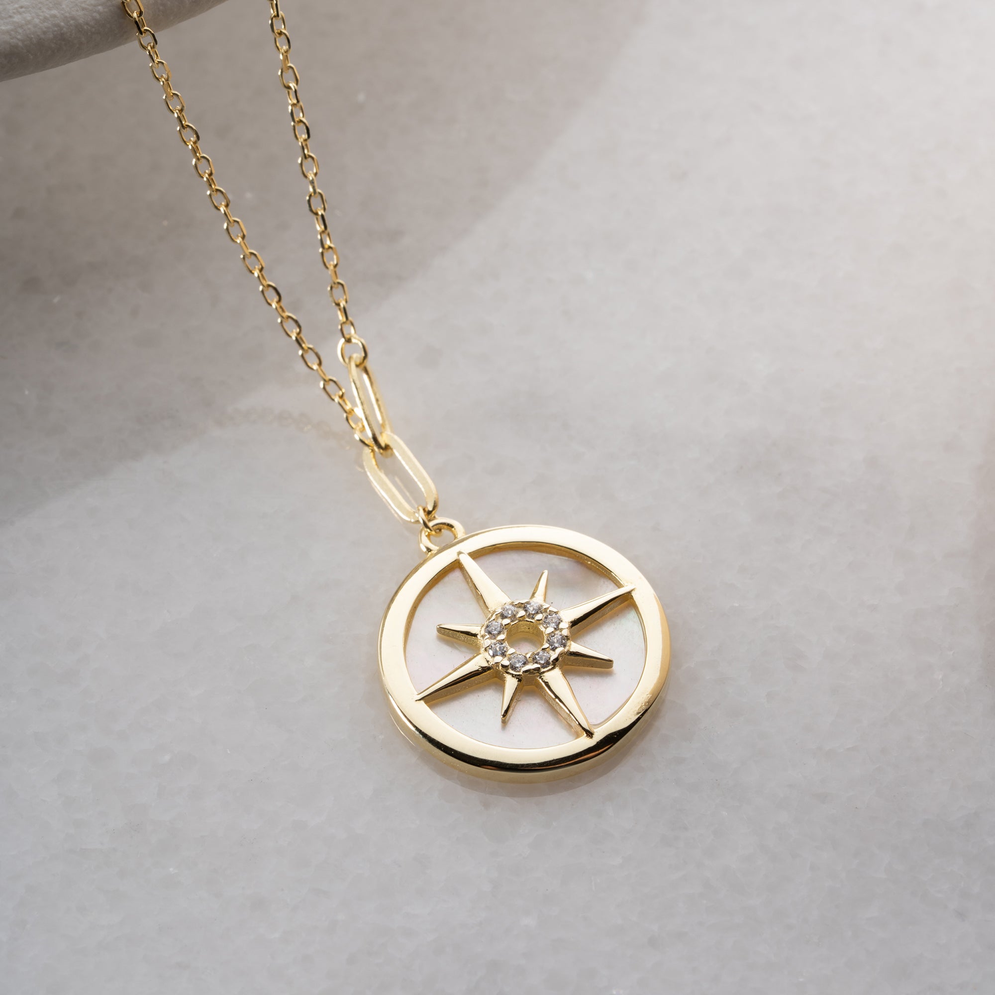 GULDPOLSTJÄRNEHALSBAND | 925 SILVER