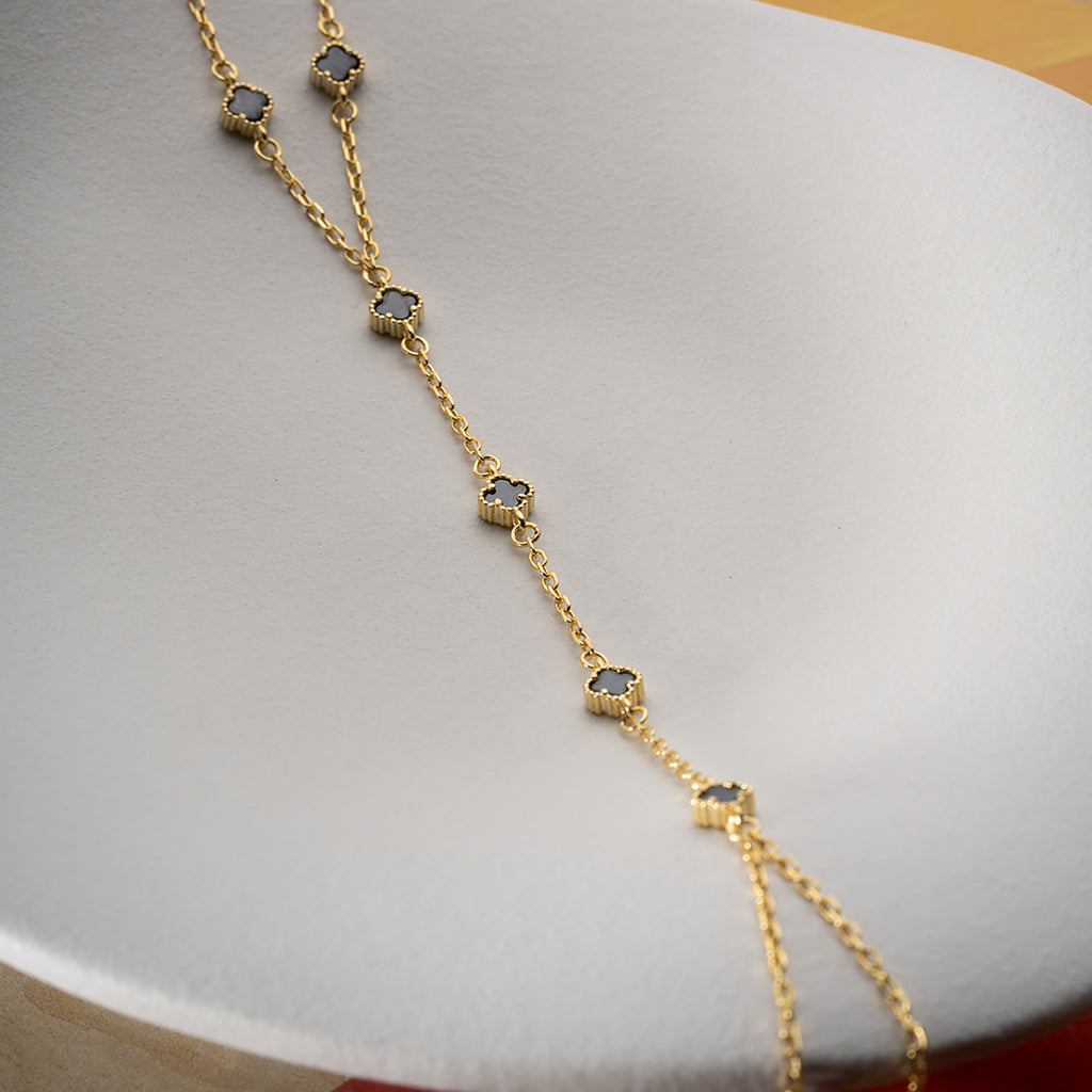 MINI KLÖVER SVART HANDKEDJA | 925 SILVER