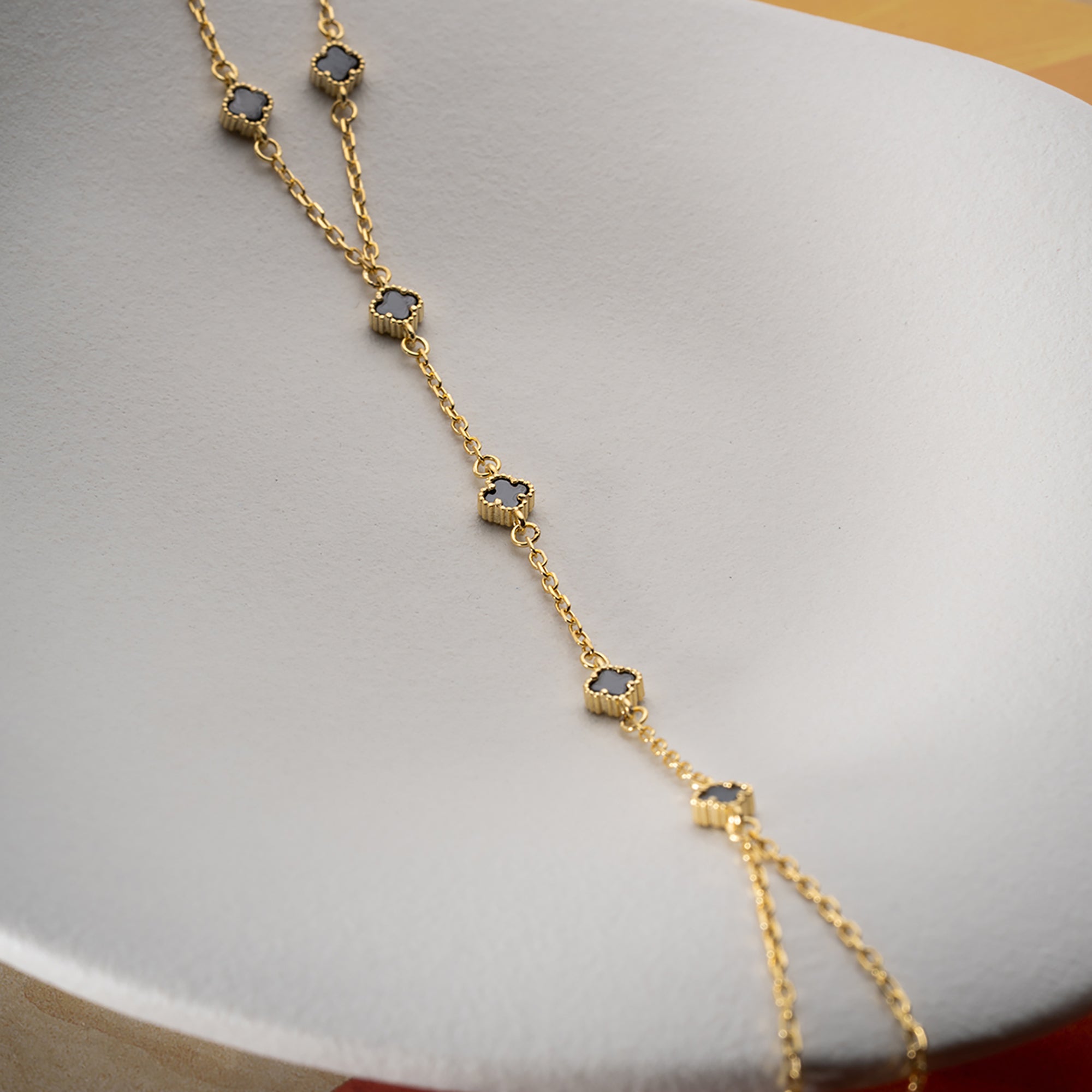 MINI KLÖVER SVART HANDKEDJA | 925 SILVER