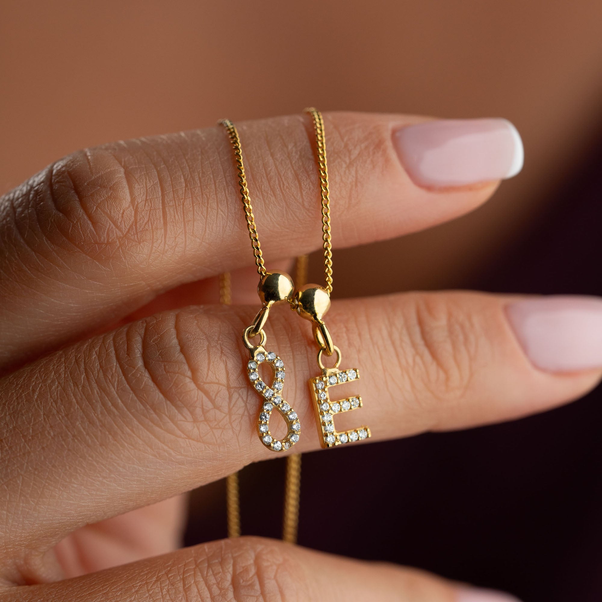EVIGHET INITIAL HALSBAND | 925 SILVER
