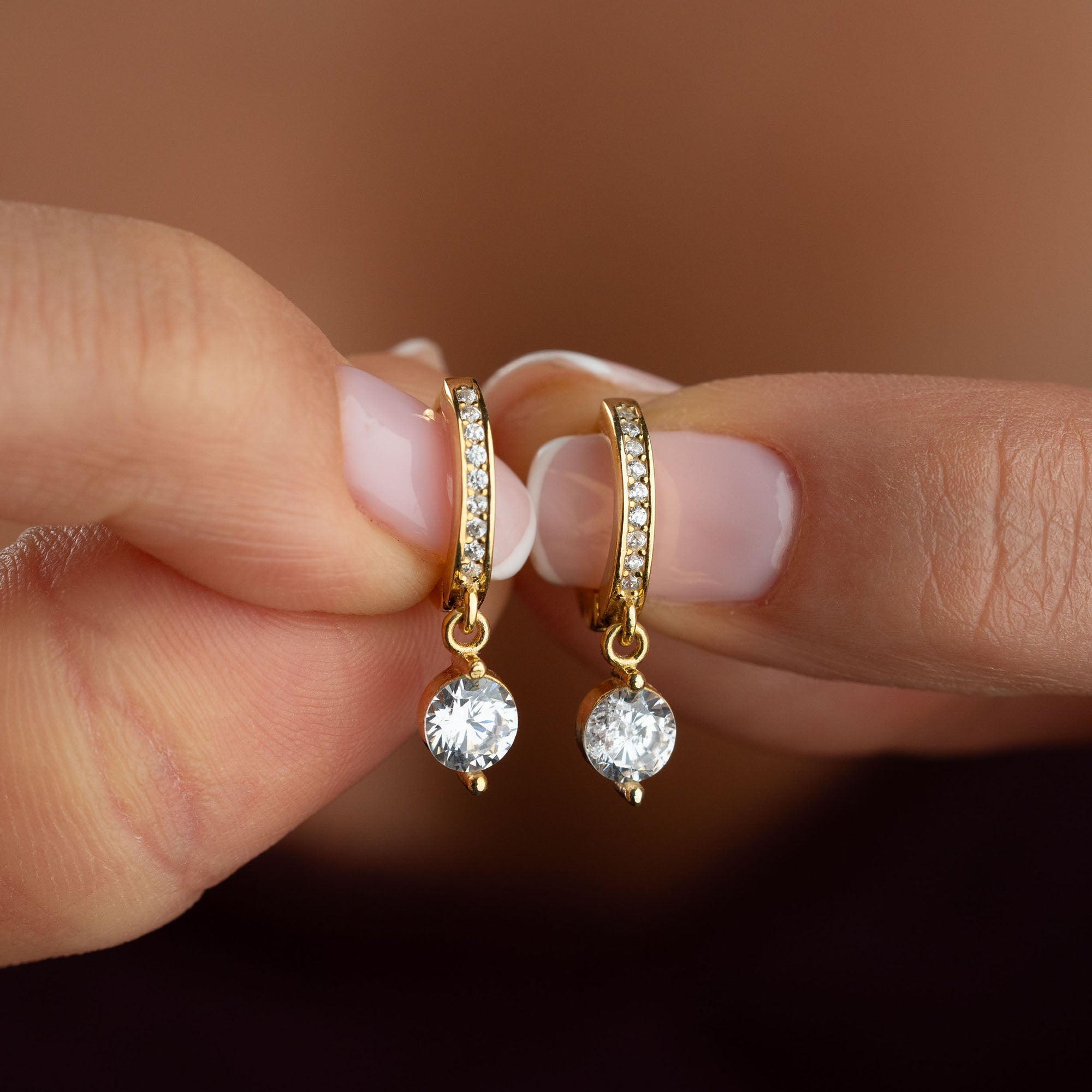 SOLITAIRE DROP ÖRHÄNGEN | 925 SILVER