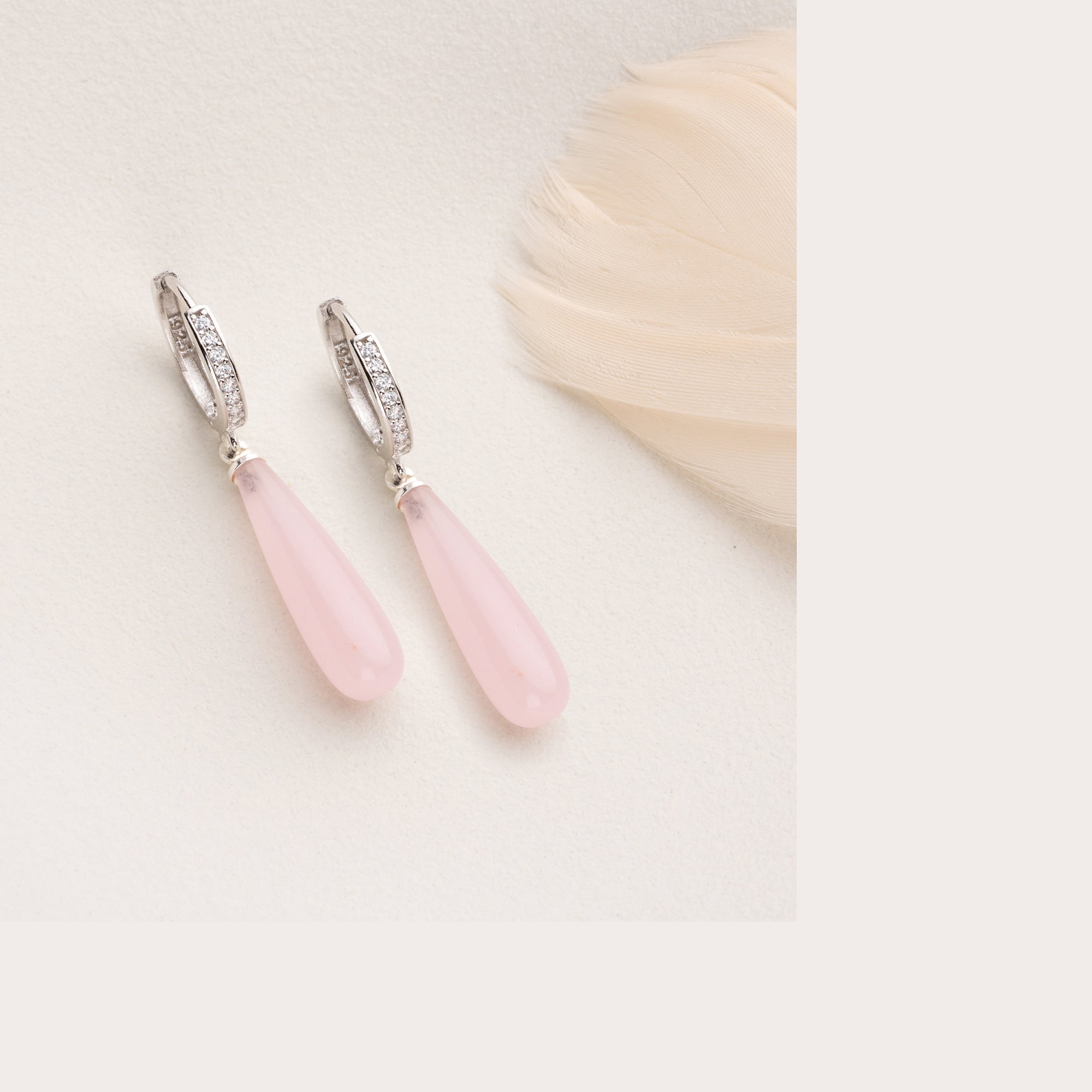 DROPPFORMADE ROSA STENÖRHÄNGEN | 925 SILVER