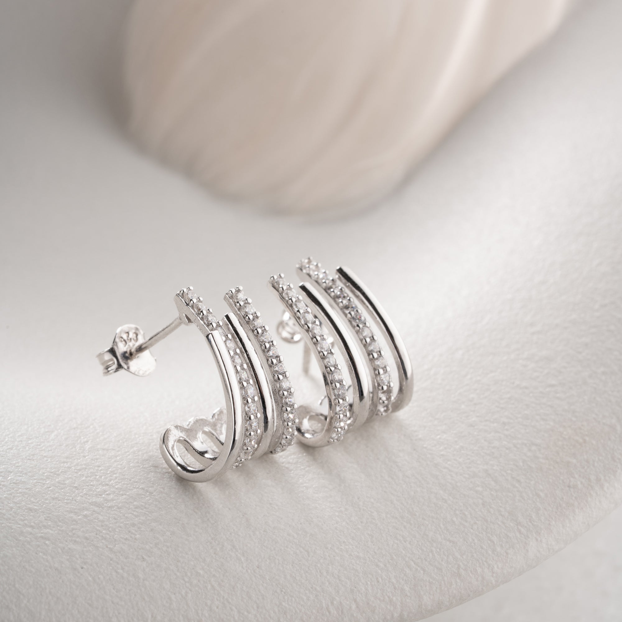FLERRADIGA ZIRKONÖRHÄNGEN | 925 SILVER