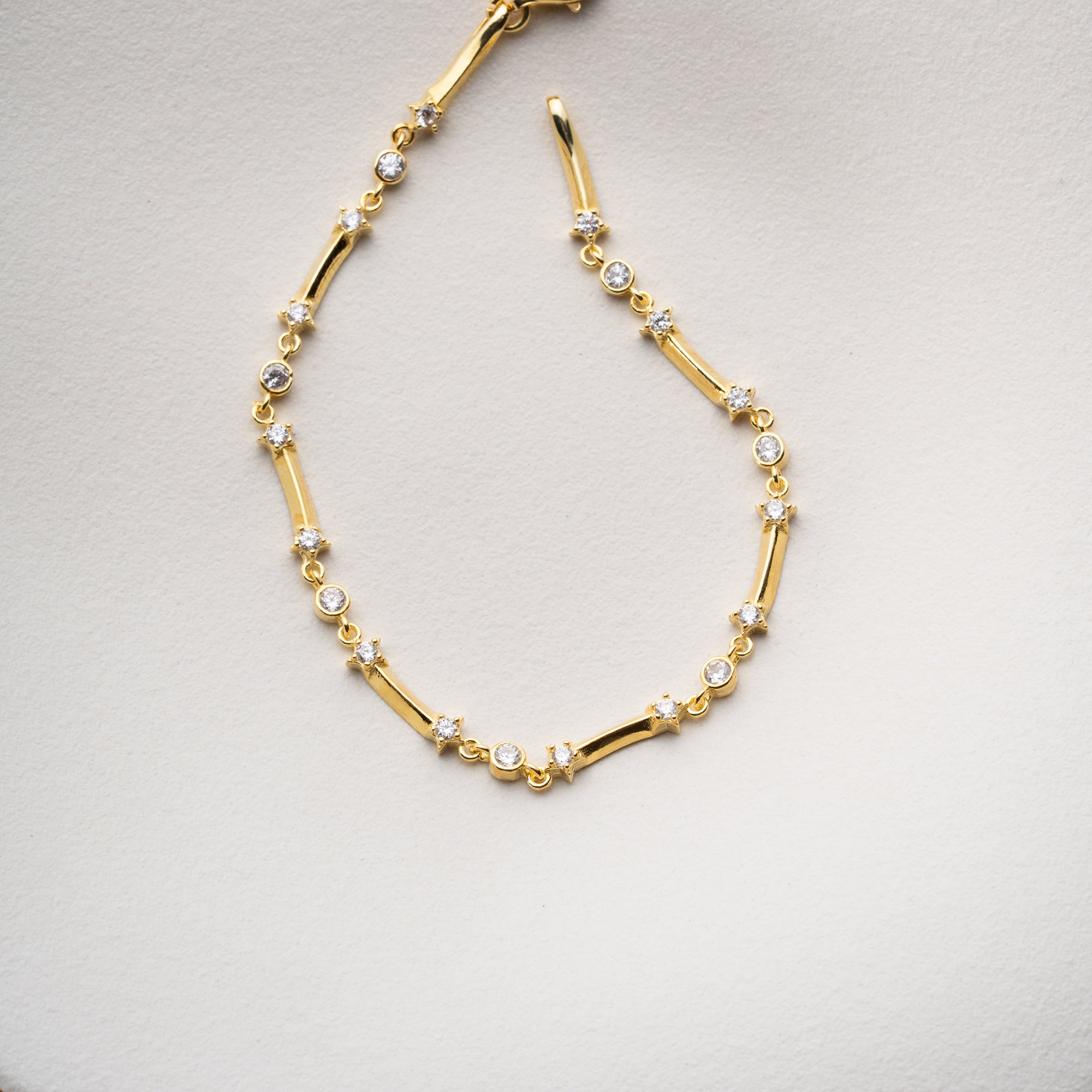 ARMBAND MED FLERA STJÄRNOR | 925 SILVER