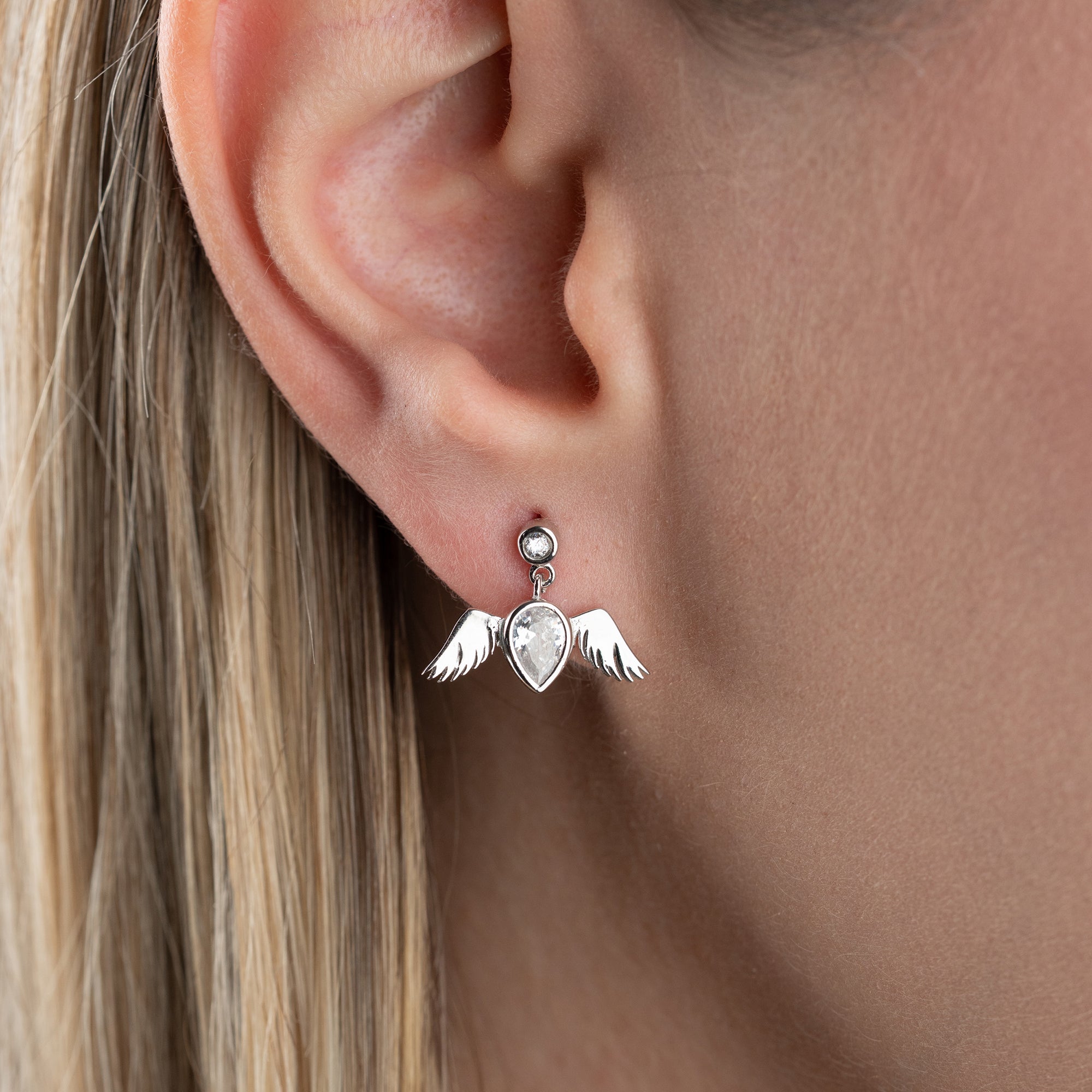 ÄNGELVINGEÖRHÄNGEN MED DROPPZIRKON | 925 SILVER